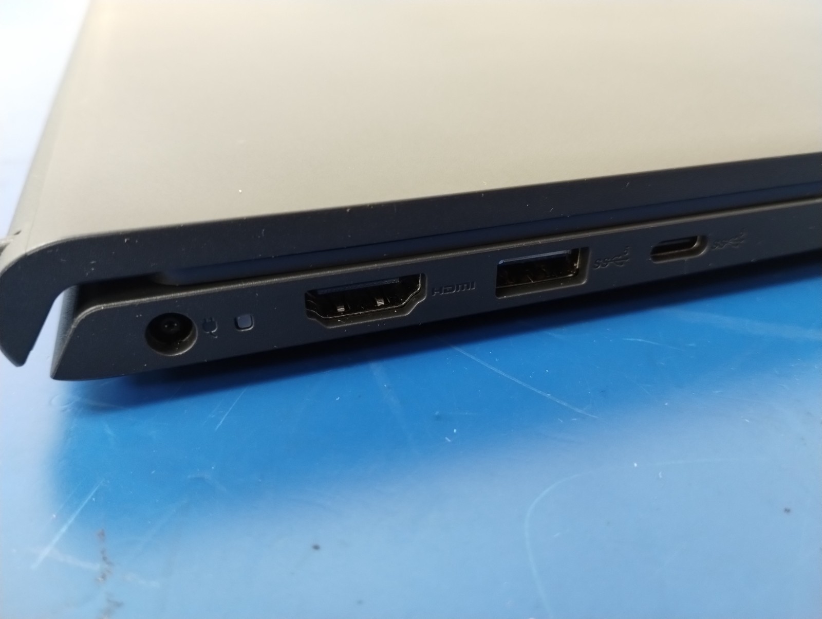 DELL 15 DC15255 G8MK9, AMD Ryzen 7 7730U, 2.00 GHz, 16 GB RAM, 512 GB NVMe SSD