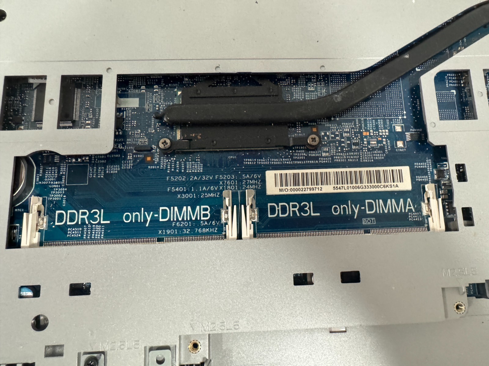 Dell Inspiron 15 7537 | i5-4200U NO HDD NO BATTERY | NO RAM | FOR PARTS laptop
