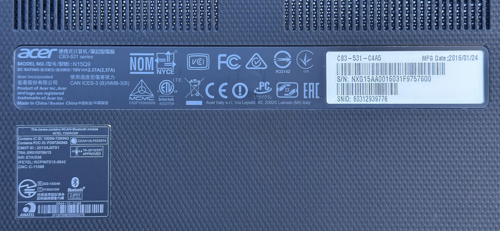 Acer Chromebook CB3-531-C4A5 in very nice Condition. includes power adapter.