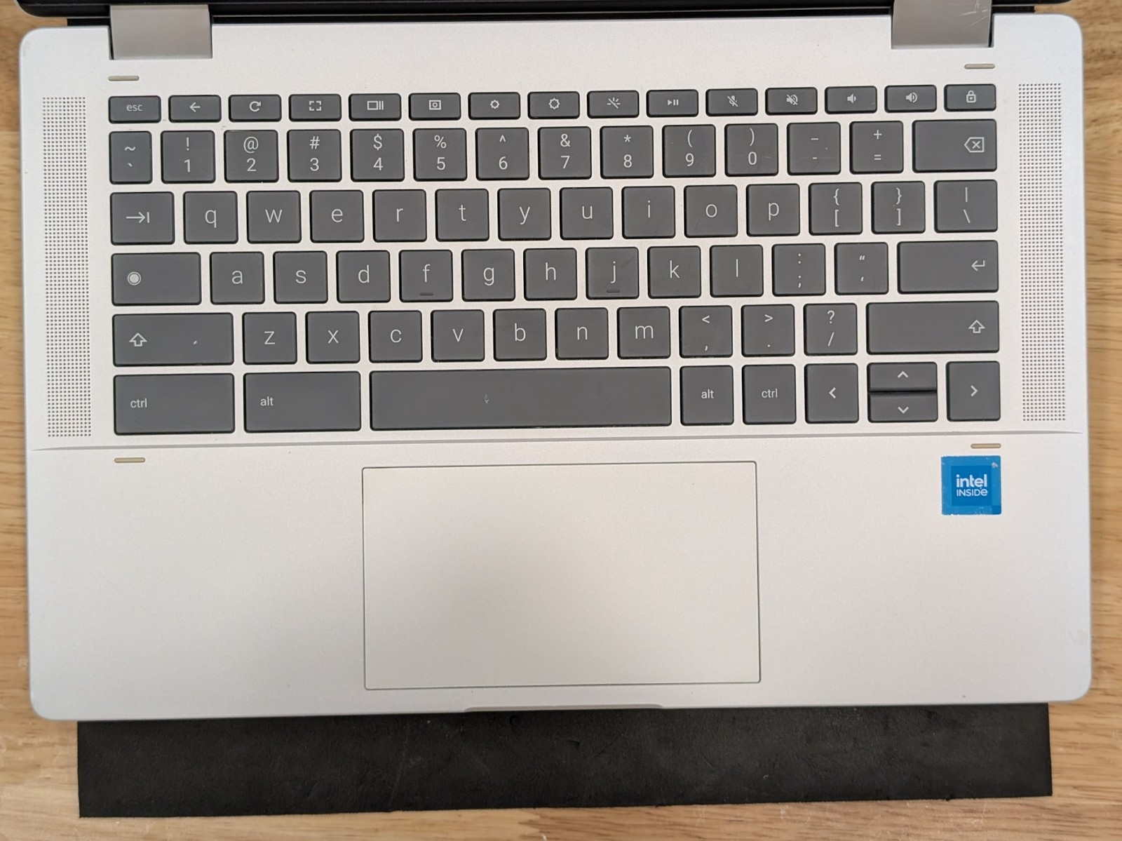HP Chromebook x360 14b-cd0035cl 14″ FHD Touch N200 8GB 128GB UFS ChromeOS