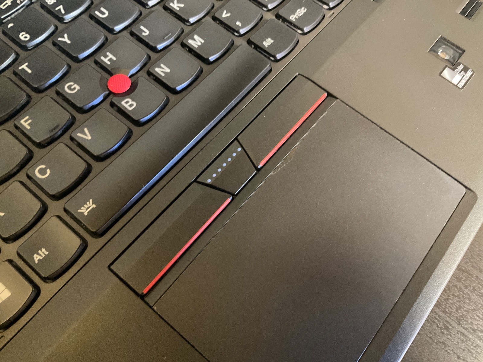 Thinkpad W541 i7-4810MQ 2+2TB SSD 15.6” 3K IPS w/ Pantone Color Calibrator