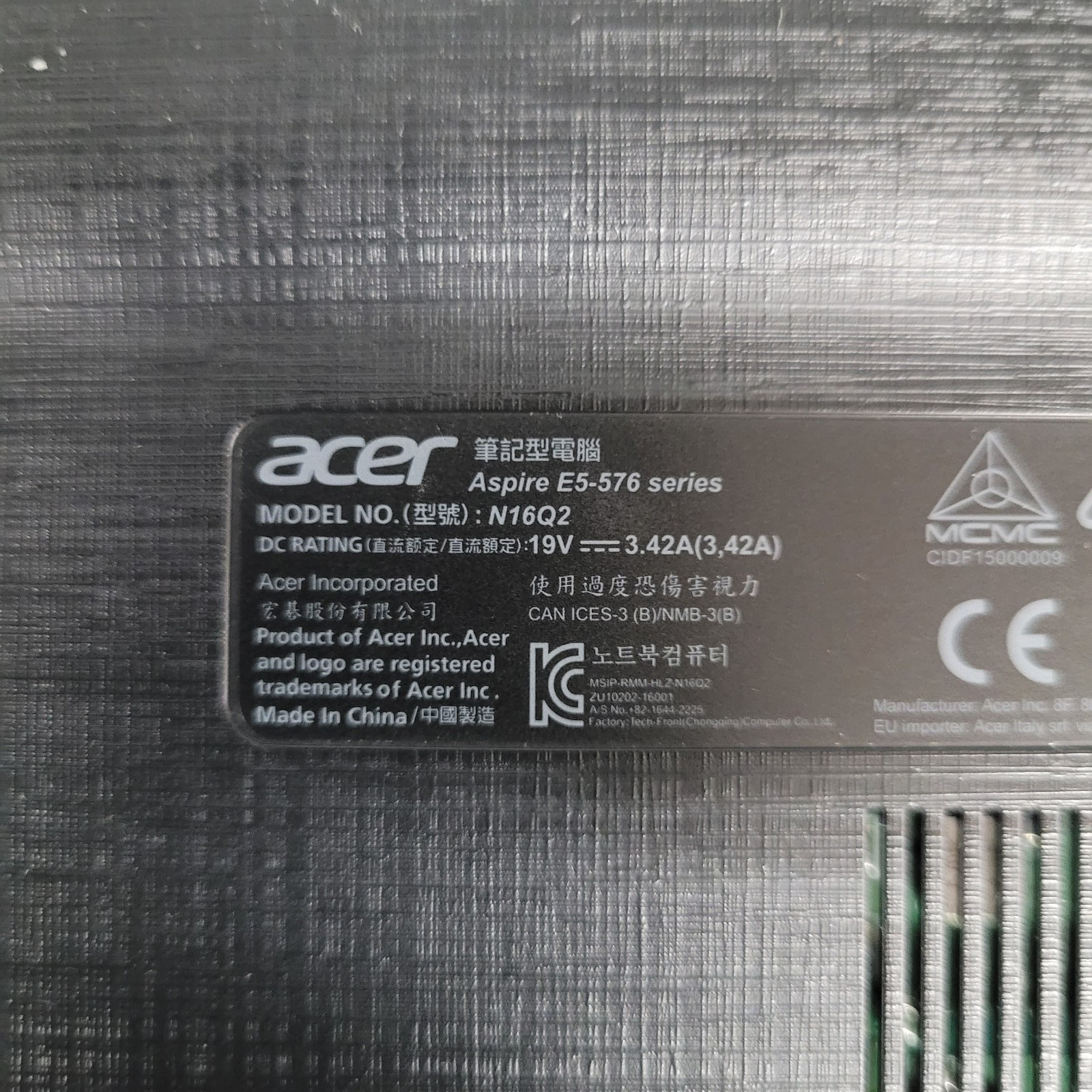 Acer Aspire E5-576G-5762 Intel i5-8250 @1.60GHz 8GB RAM 128 GB SSD Windows 11