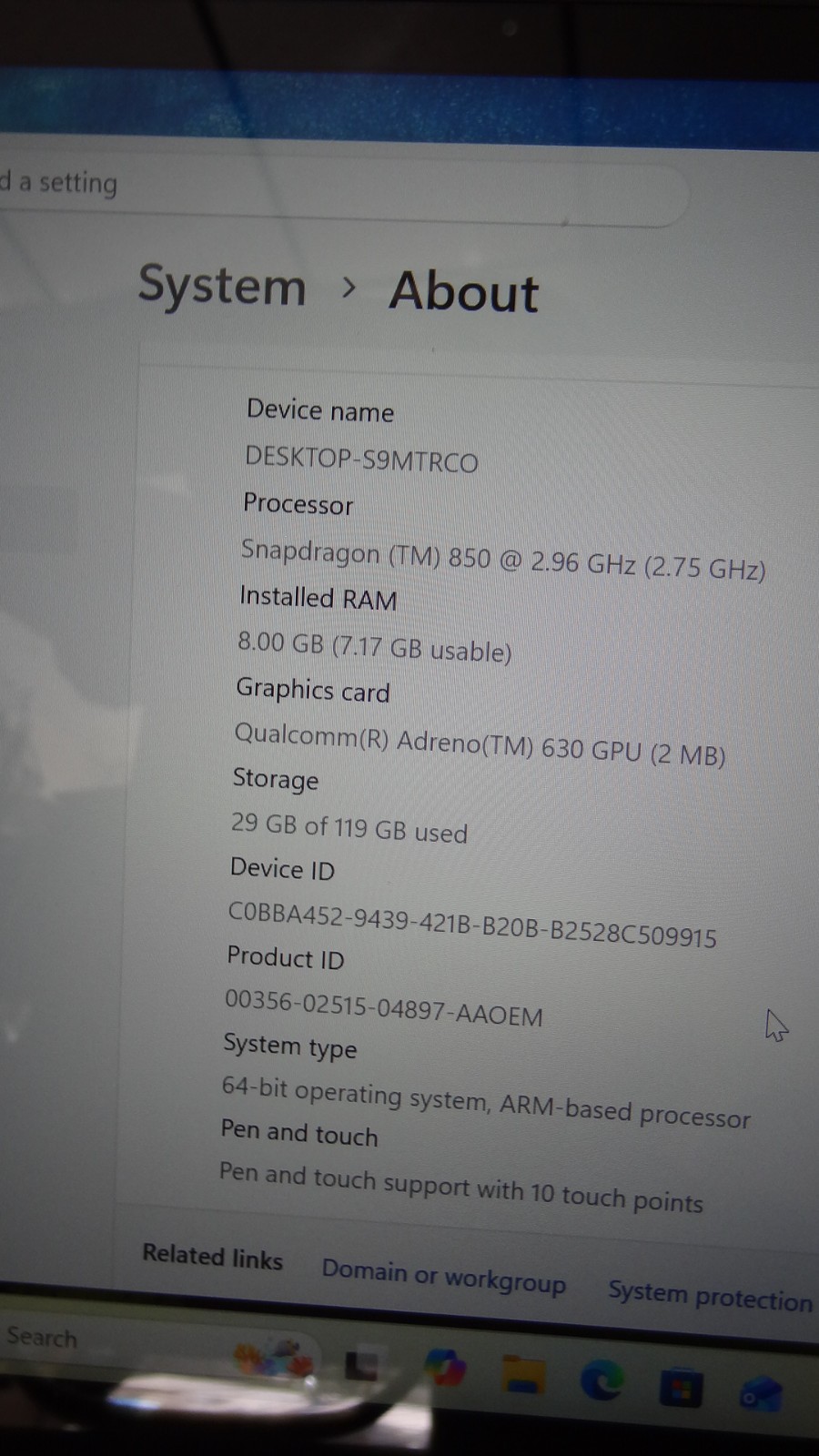 Lenovo Yoga C630-13Q50 13.3″ Snapdragon 850 2.96GHz 8GB RAM 128GB