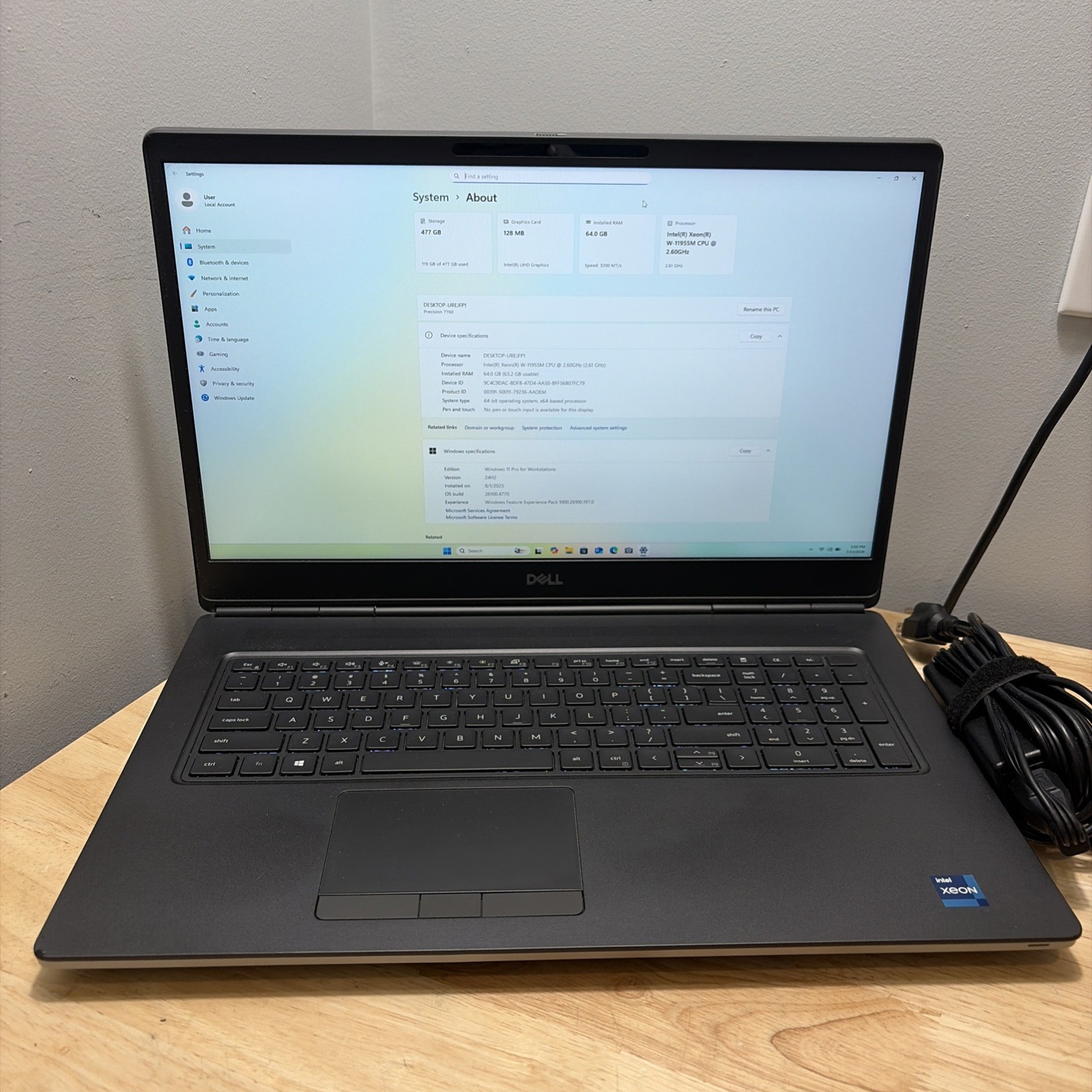 Dell Precision 7760 XEON W-11955M 2.60GHZ 64GB 512GB NVIDIA A4000 WiFi W11 Cord