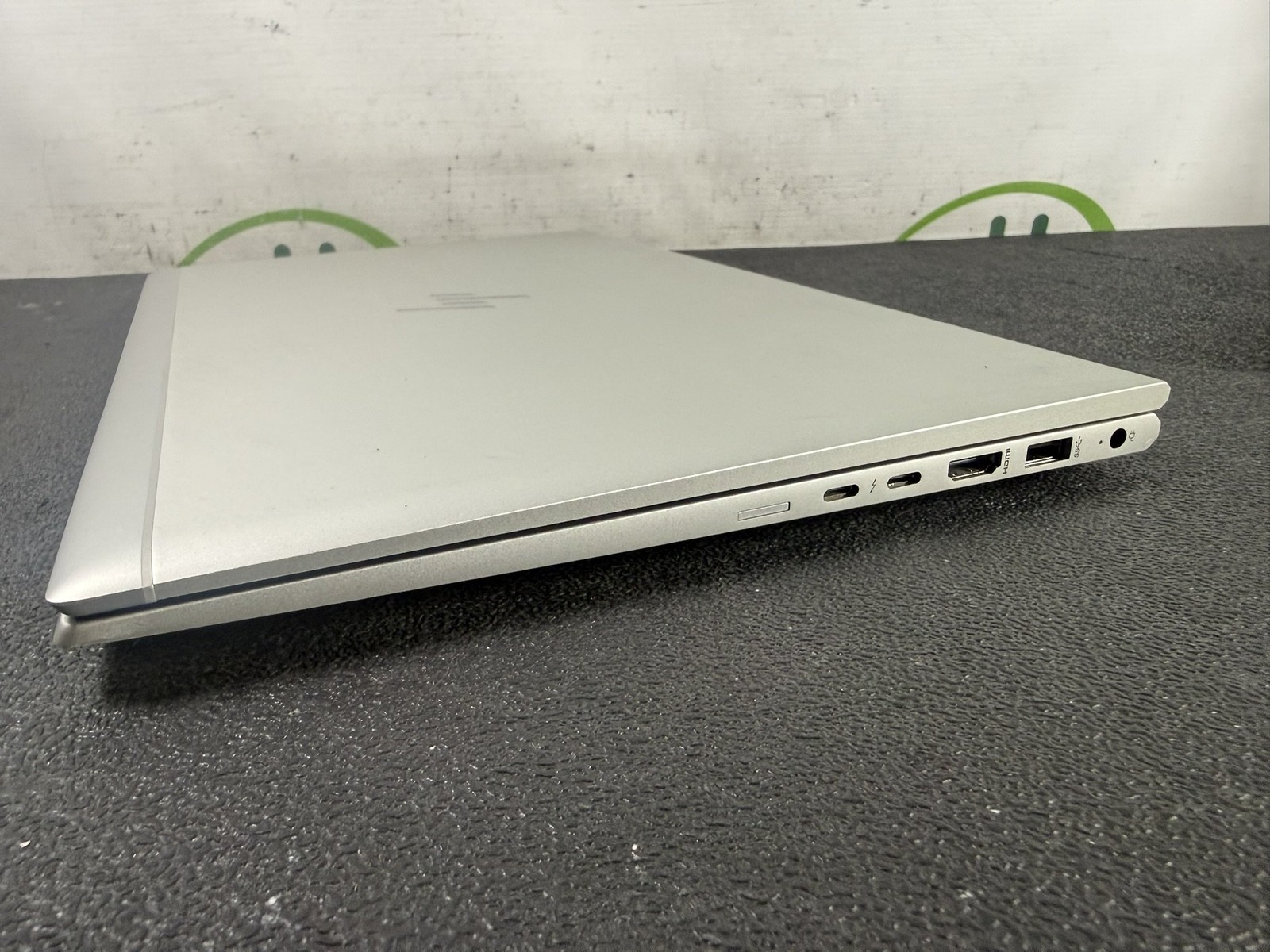 HP EliteBook 850 G8 15.6″ i5-1135G7 2.4GHz 16GB DDR4 256GB M.2 Laptop – READ