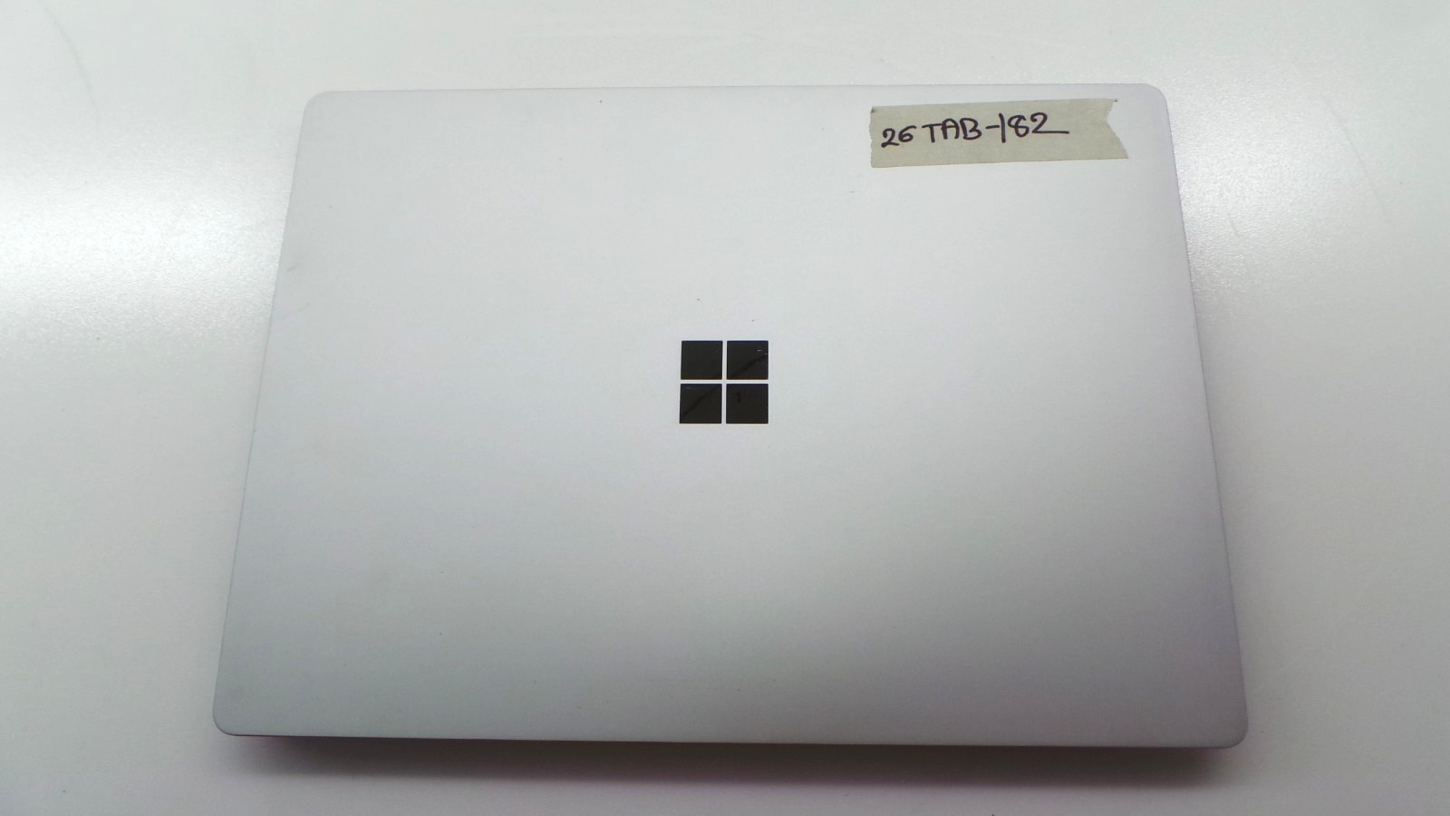 Microsoft Surface Laptop 2 | 13.5″ Touch | i7-8650U 1.90GHz 16GB RAM 512GB SSD