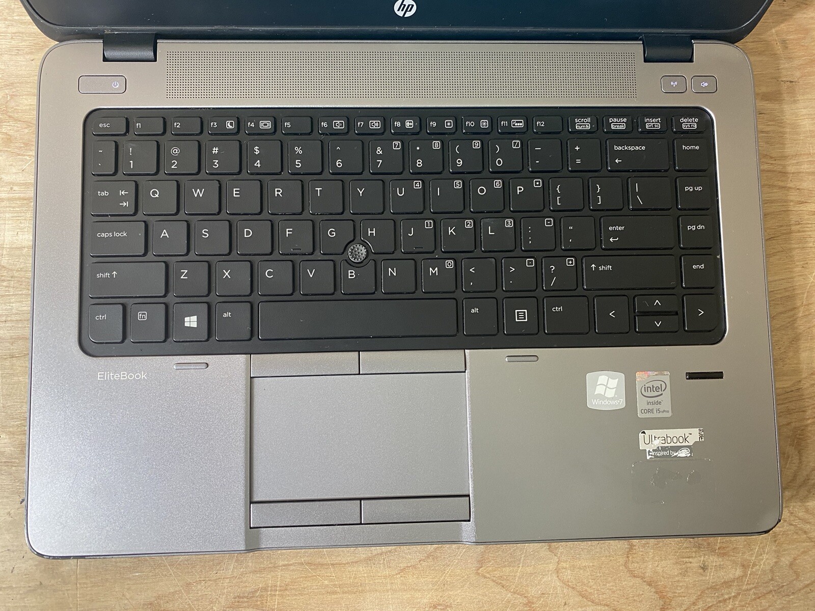 HP EliteBook 840 G1 14″ Intel Core i5-4300U@2.5GHz/ 8GB RAM/ 180GB SSD/ W10 Home