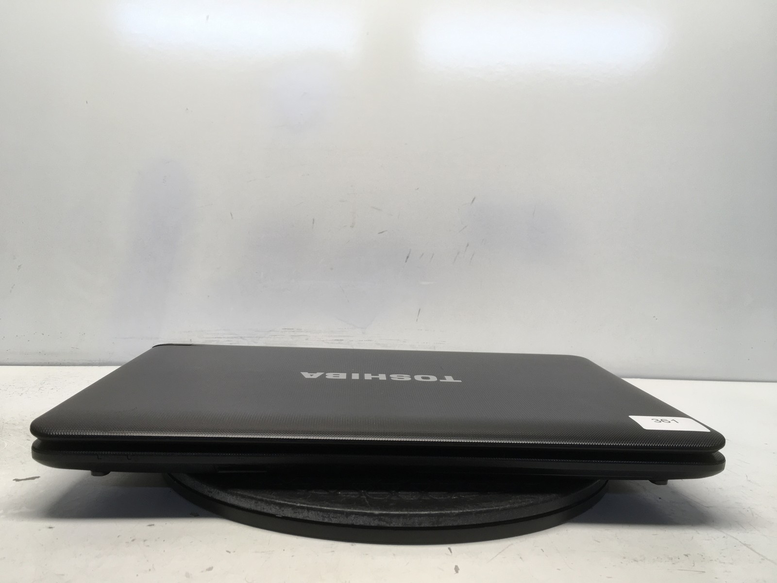 Toshiba Satellite C655 AMD E-350 1.6GHz 3 GB NO HDD NO BATT – READ