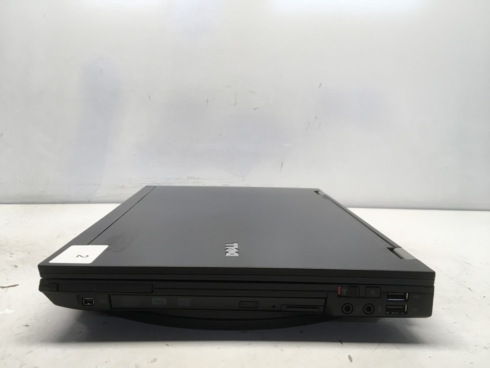 Dell Latitude E6400 Intel Core 2 Duo T9600 2.8GHz 2 GB NO HDD No Batt