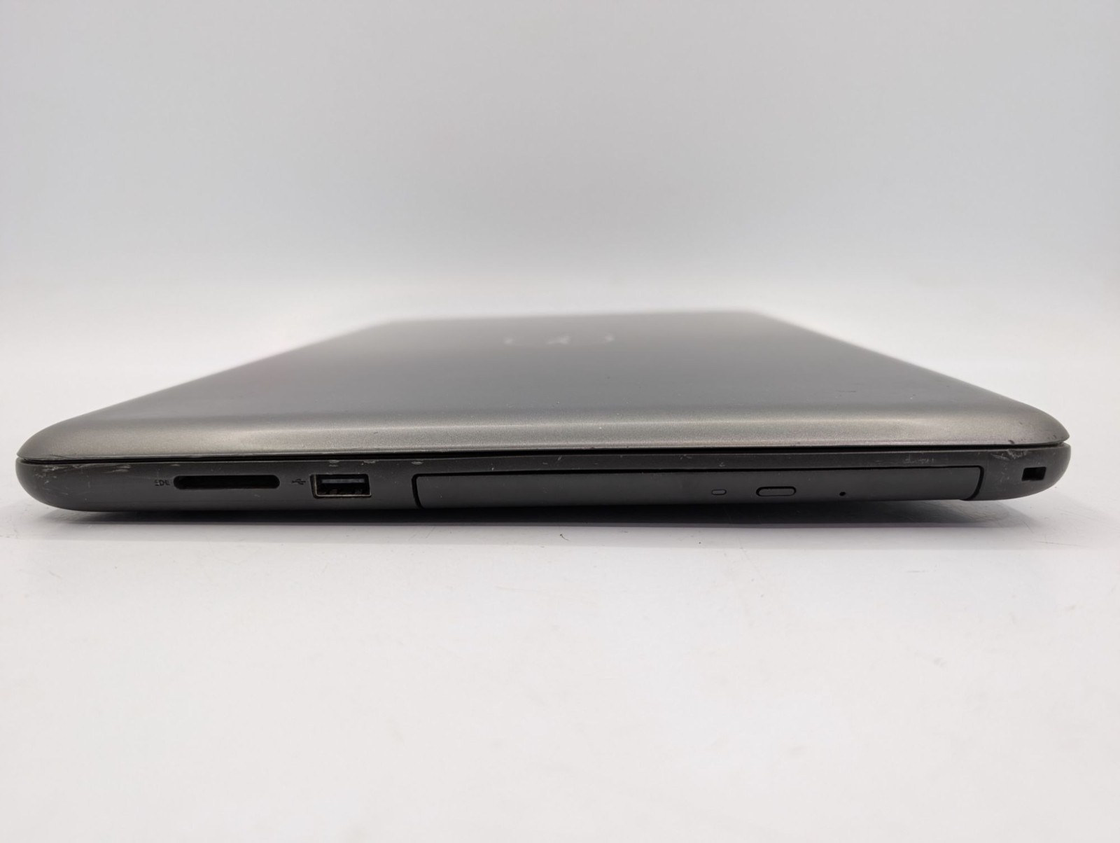 Dell Inspiron 5567 15.6″ Laptop i5-7200U 8GB RAM 250GB SSD Win11 Home Parts