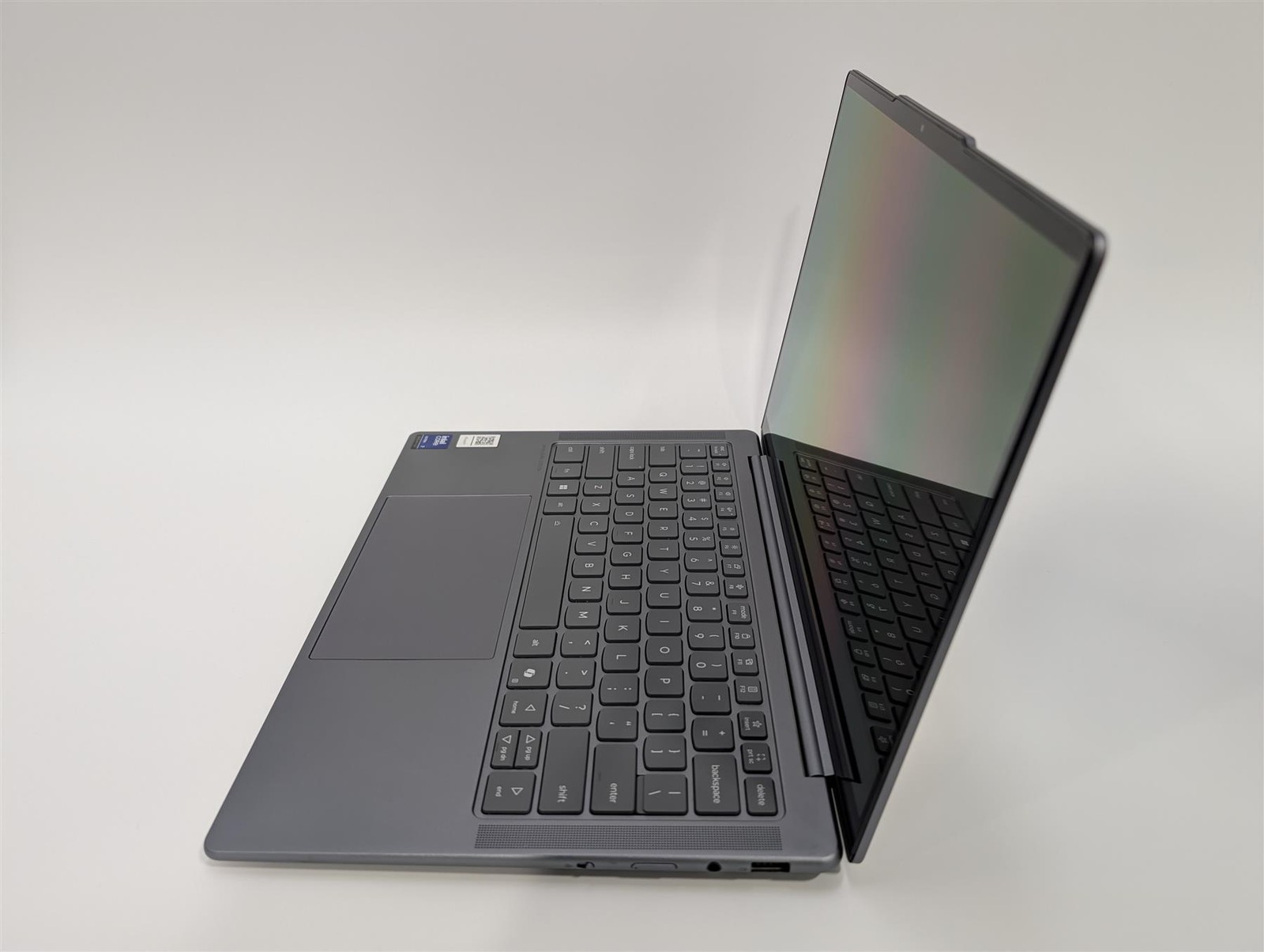 Lenovo Slim 7 14″ Core Ultra 7 258V 32GB 1TB SSD Arc Luna Grey Used-Very Good