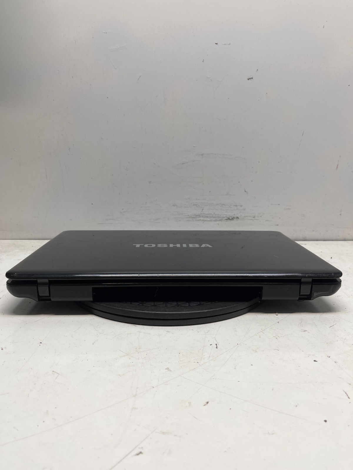 Toshiba Satellite L670 Intel Core i3 M380 2.53GHz 3GB Ram NO HDD