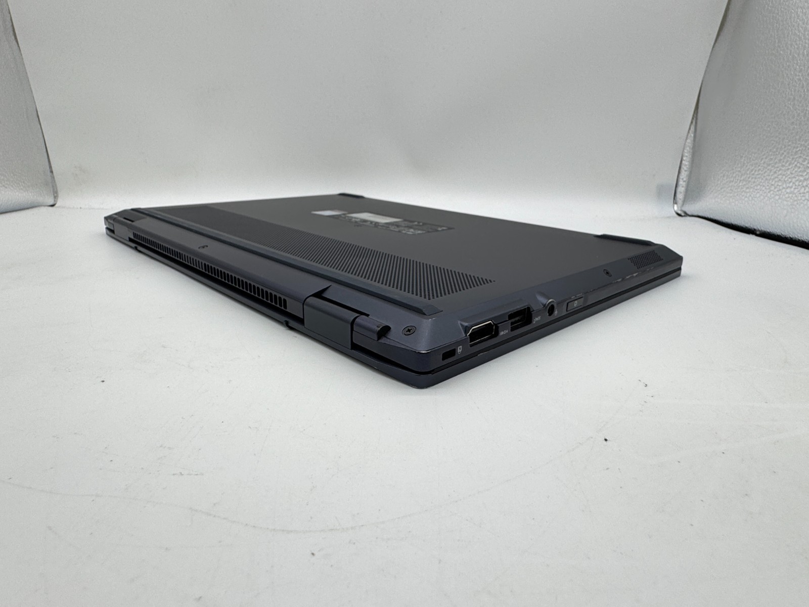 ASUS ExpertBook B5302CE 13.3″ FHD Laptop intel i5-1135G7 16GB 512GB SSD Win11Pro