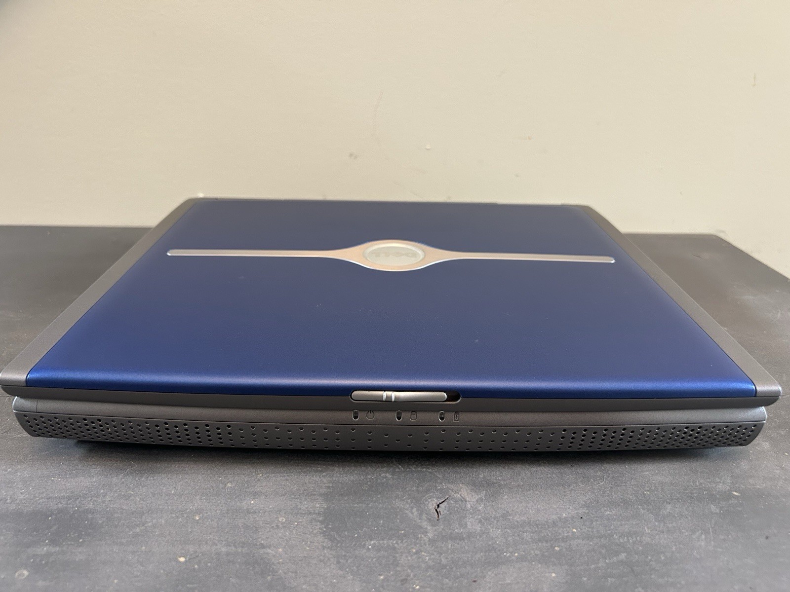Dell Inspiron 5150 Laptop Intel Pentium 4 Untested No Charger