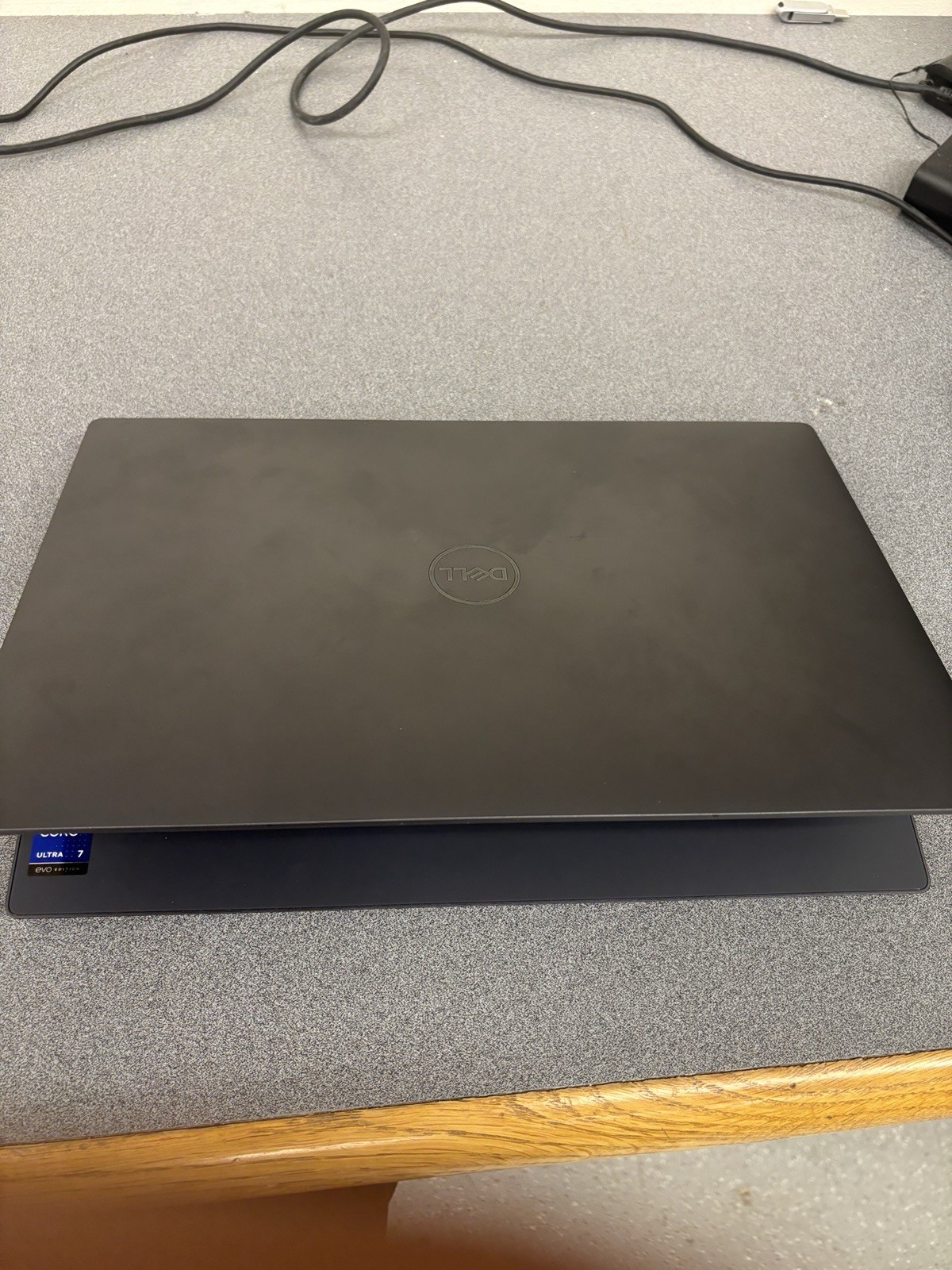 Dell XPS 13 13.4″ 2K Laptop Intel Core Ultra 7 16GB 512GB SSD Graphite