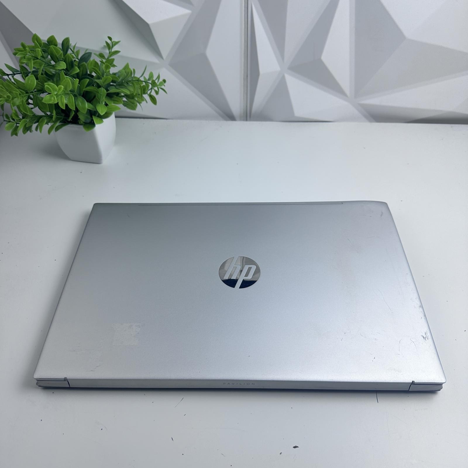 HP Pavilion 15z-eh100 Laptop, 15.6″ FHD, Ryzen 5 5500U, 16GB, 1TB SSD *Pls READ*