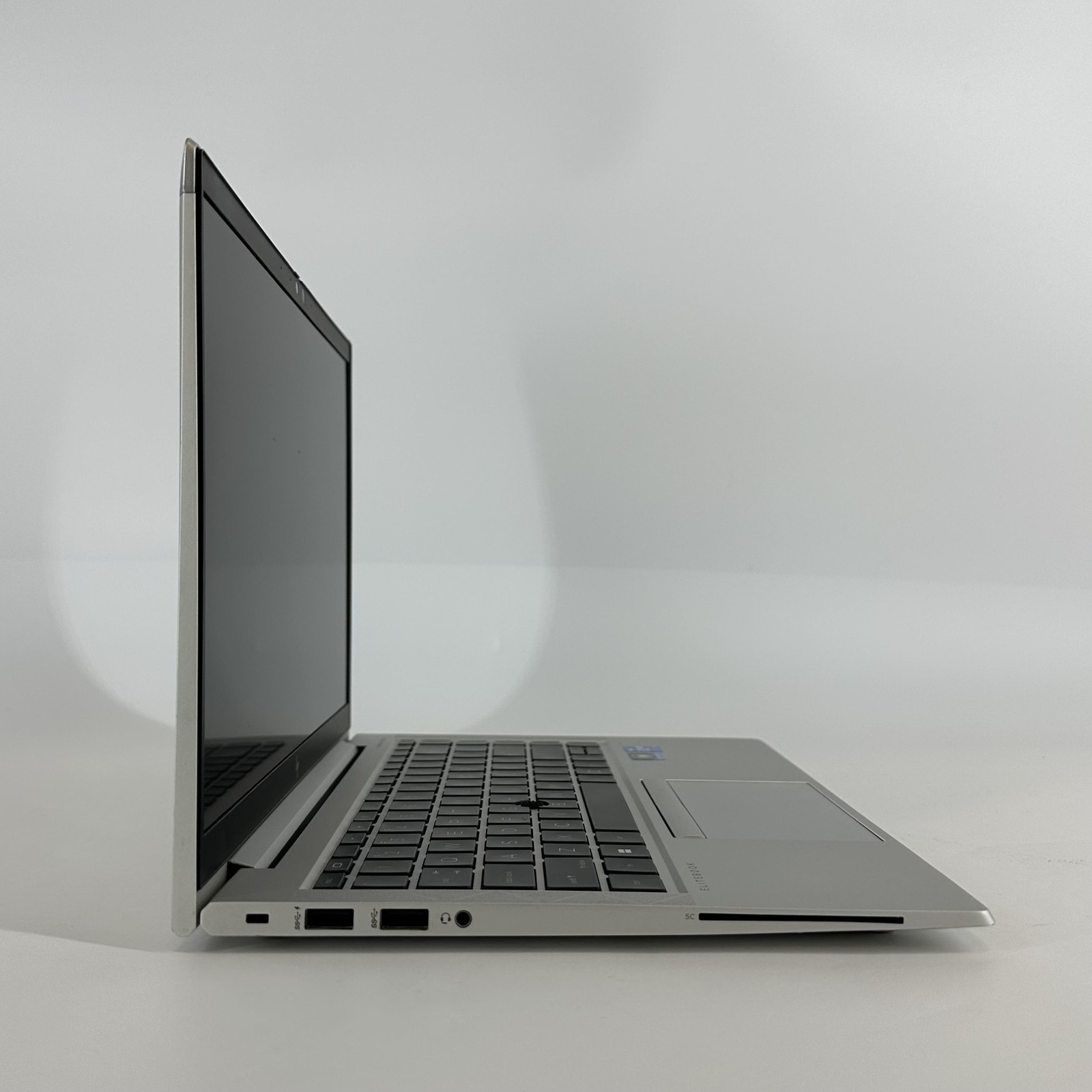 HP Elitebook 840 G8 14 FHD i5-1145G7 2.60GHz 16GB 512GB SSD Good – BENT FRAME