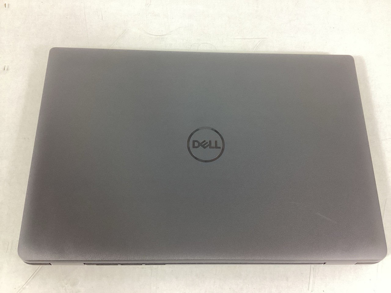 Dell Latitude 3550 15.6″ FHD i7-1355U 1.7GHz 16GB 256GB WiFi 6E W11P – (XF12R)