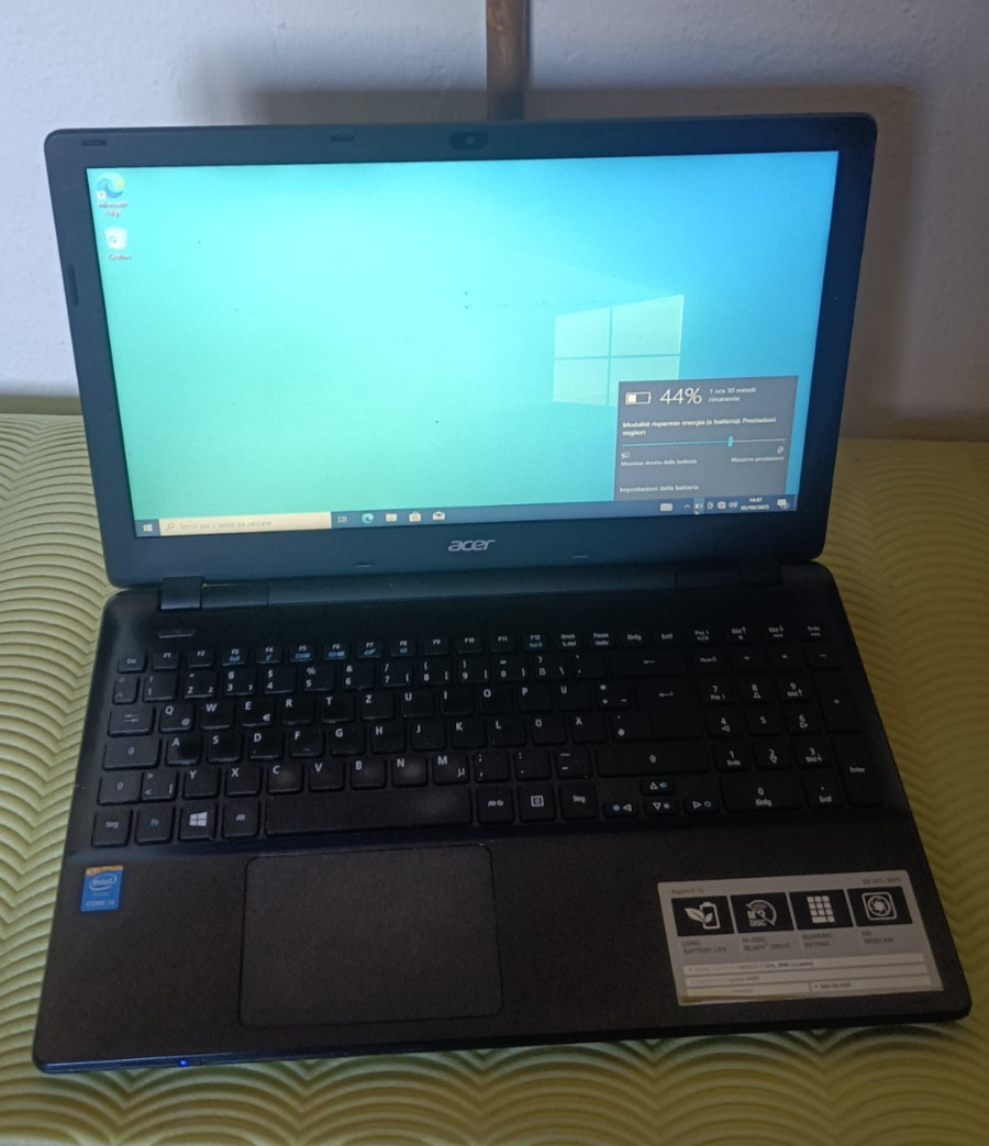 Acer Aspire e51-571 I3-4005U 8GB 128GB SSD M2 15.6″