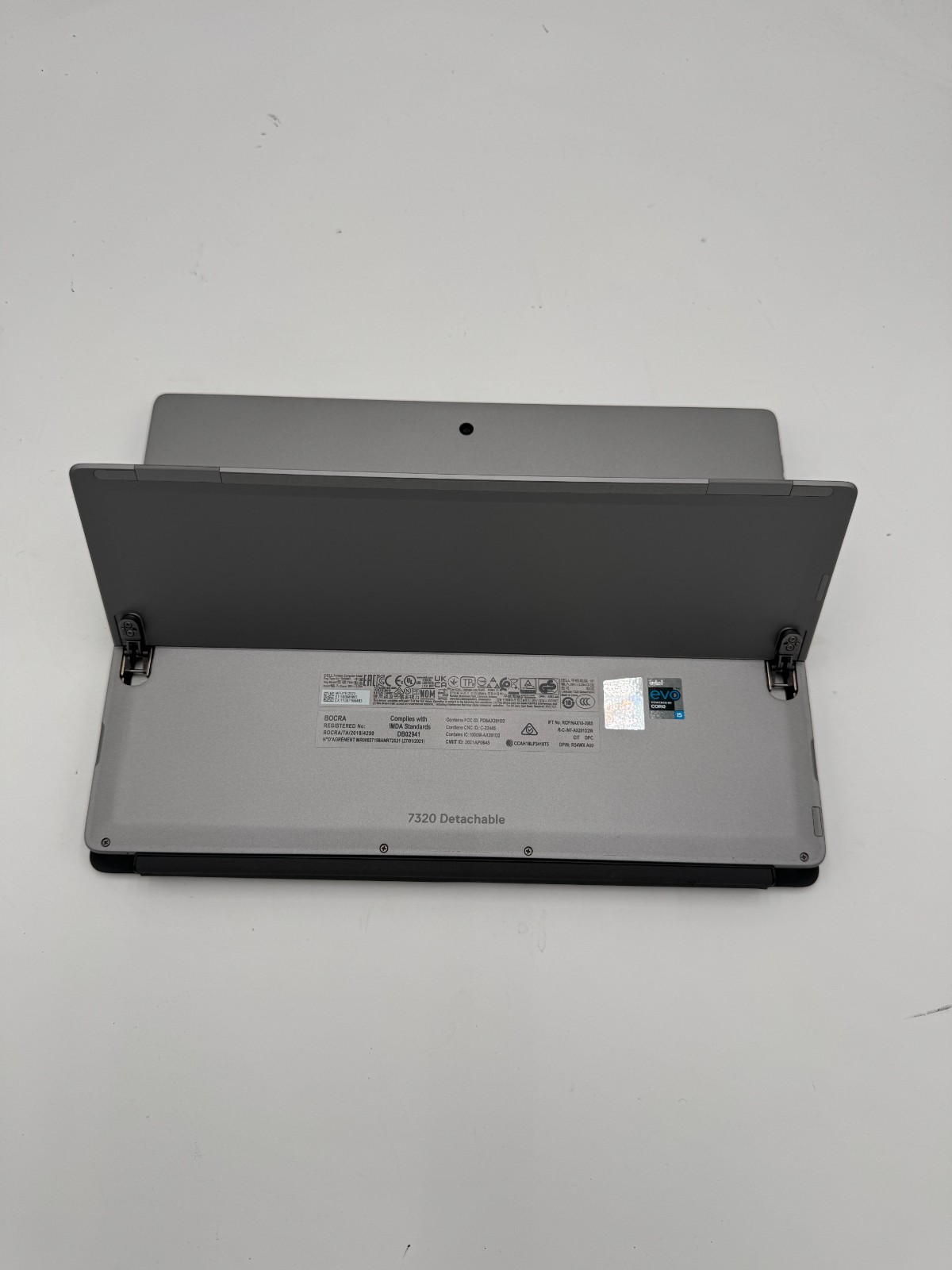 Dell Latitude 7320 Detachable Laptop i5-1140G7 @ 1.10GHZ 16GB RAM 256 SSD, NO OS
