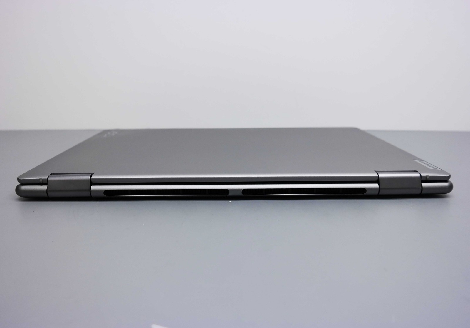 Lenovo Yoga 7 16IAP7 16″ Core i7-1260P 16GB 512GB SSD