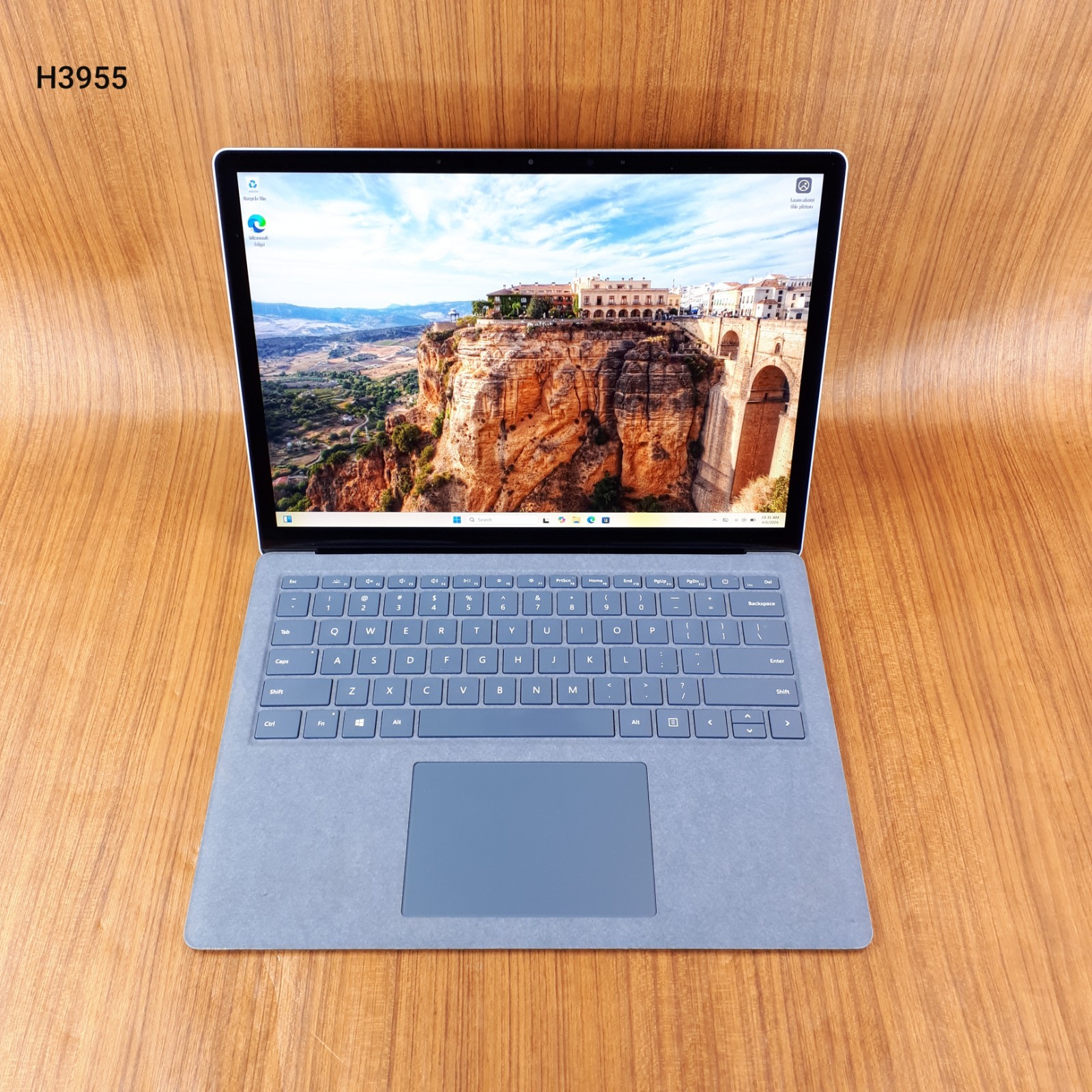 Microsoft Surface Laptop 4 1950 i5-1145G7 2.60GHz 16GB RAM 512GB NVMe W11P H3955