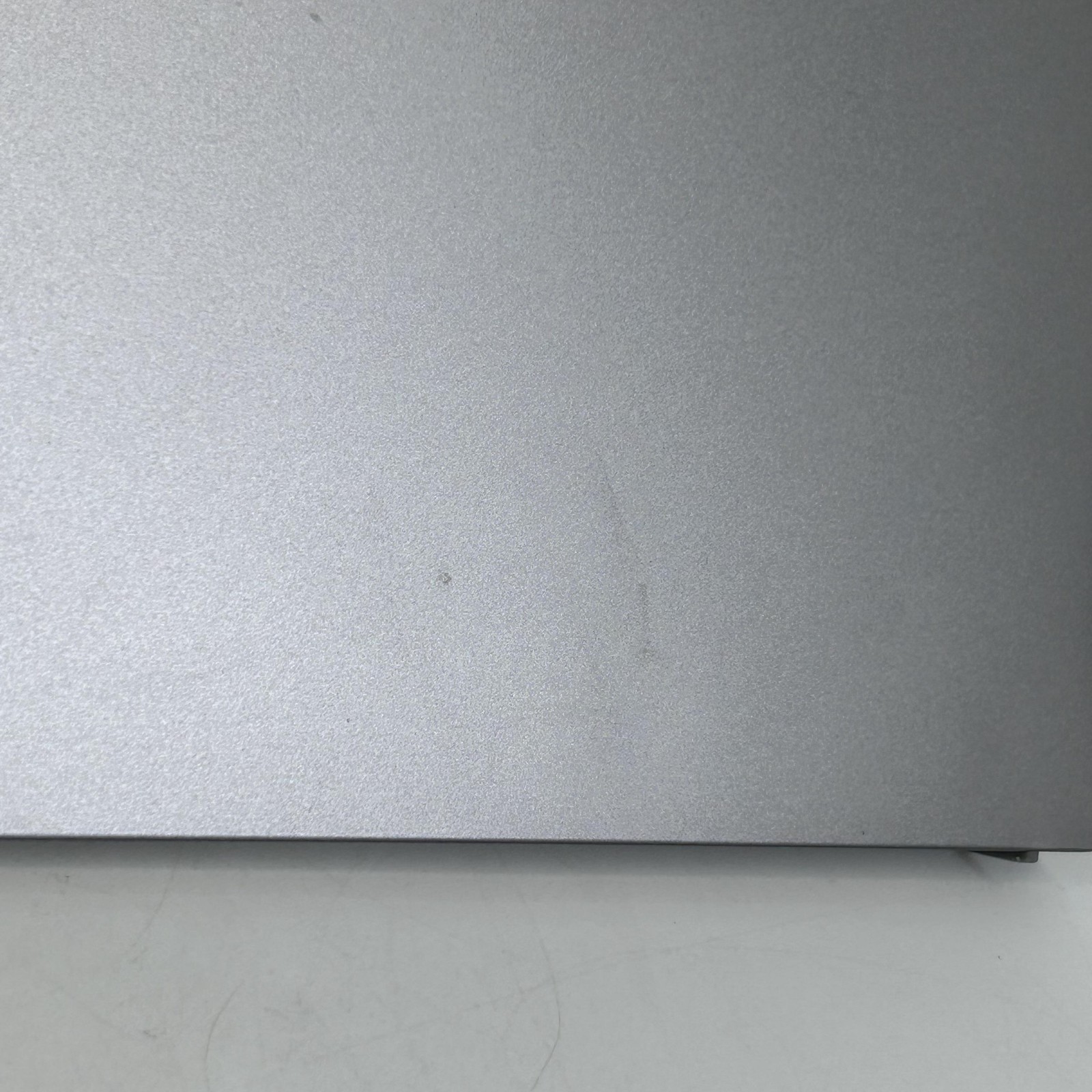 Dell Vostro 5510 15.6 Gray FHD i5-11300H 3.10GHz 8GB RAM 512GB SSD Good