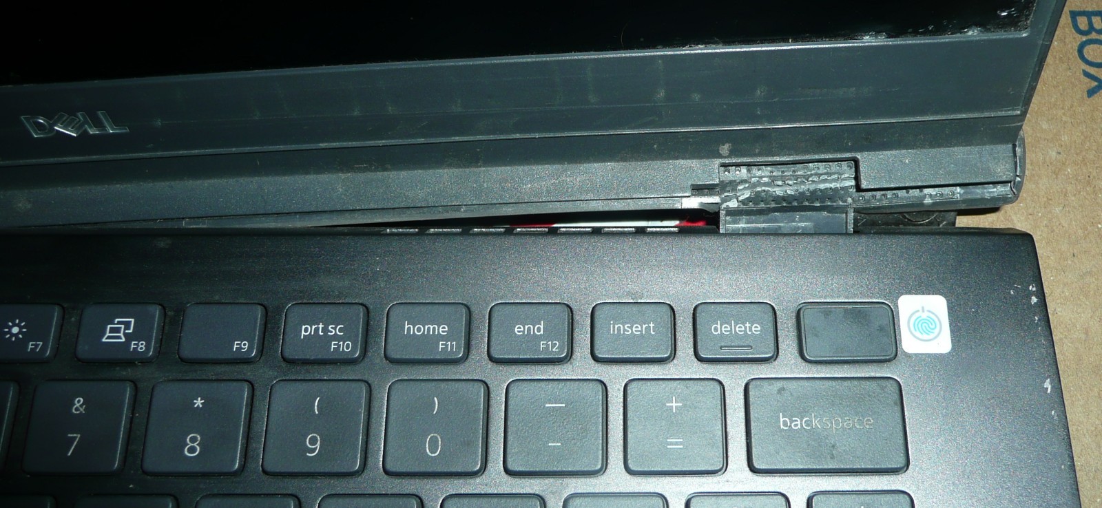 Dell Vostro 5402 i5-1135G7 14″ 2.4GHz Laptop 512GB SSD 8GB – for parts or repair