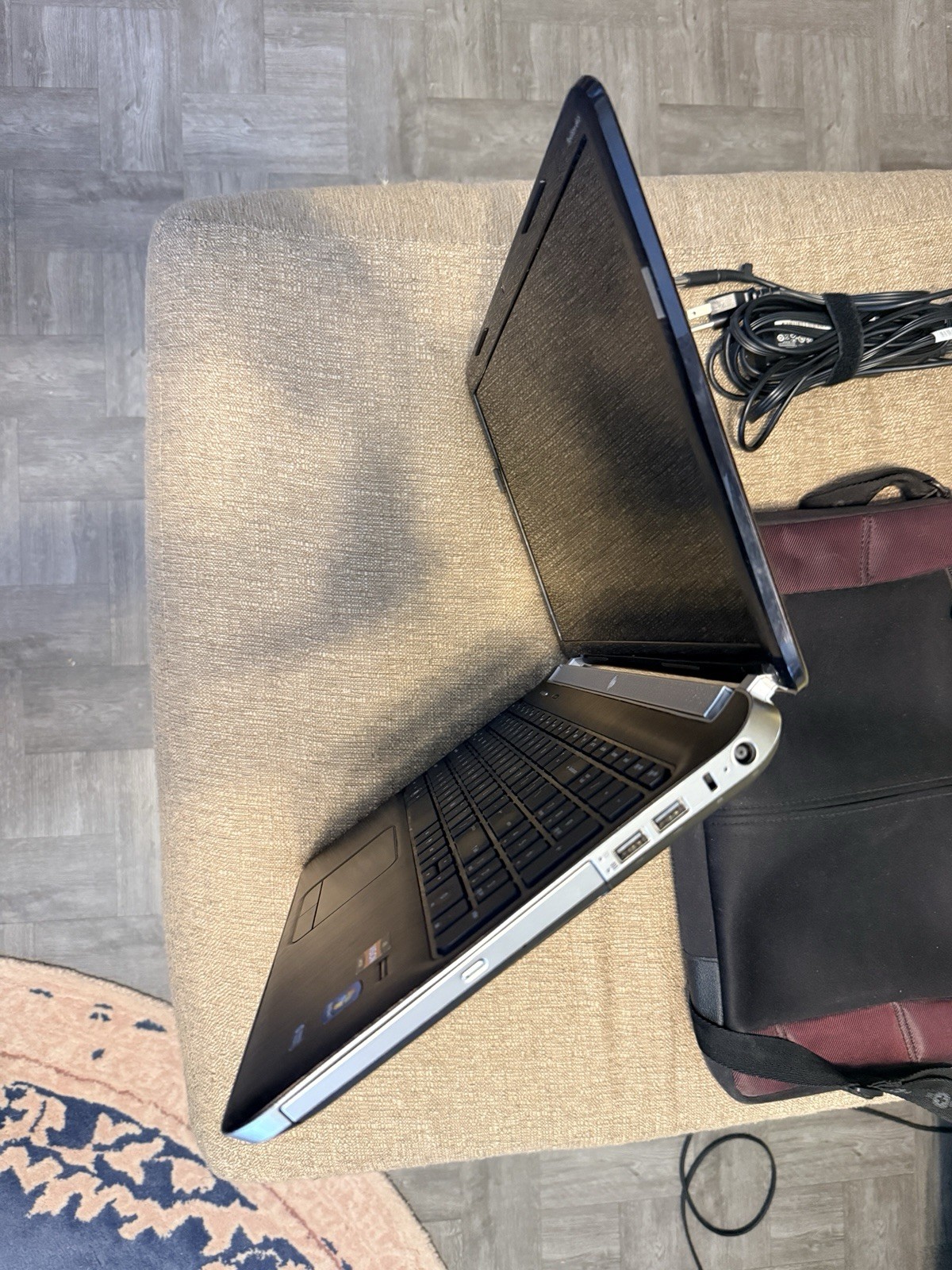 HP Pavilion DV6-6C35DX AMD A8-3520 1.6GHz, 6GB Ram, 600GB HDD, Windows 10