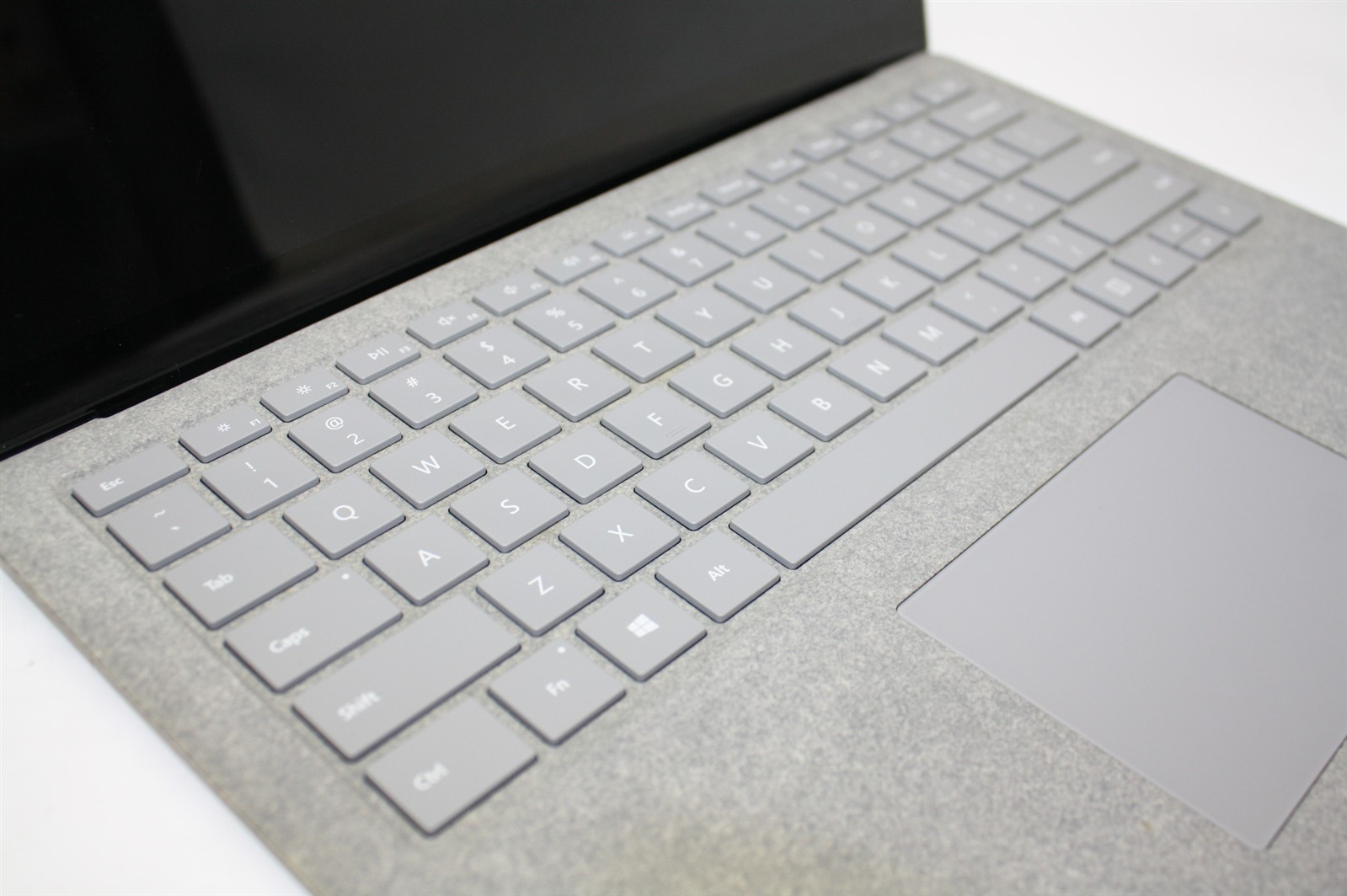 15″Microsoft Surface 1769 Laptop i7-7660U 2.50GHz RAM 8GB NVMe 256GB Win 11 Pro