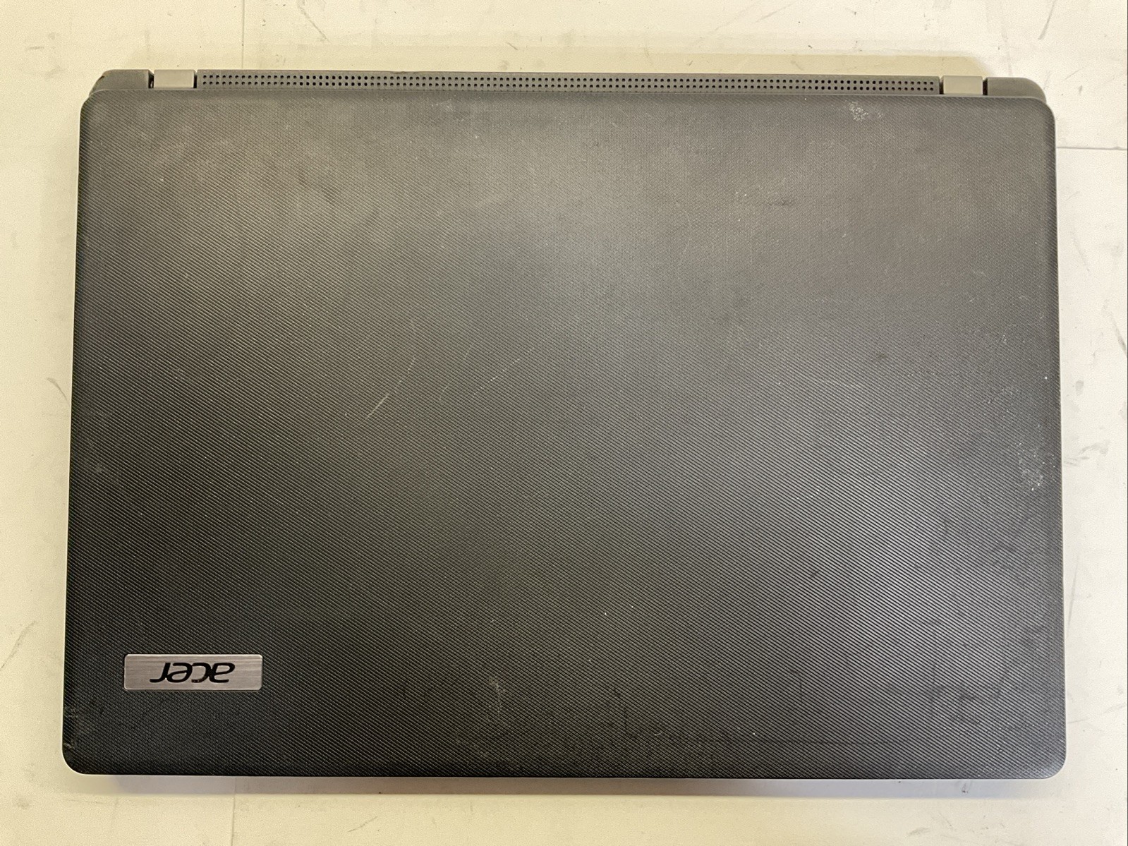 Acer TravelMate P214-52 Laptop | Intel Core i7-10510U (P15)
