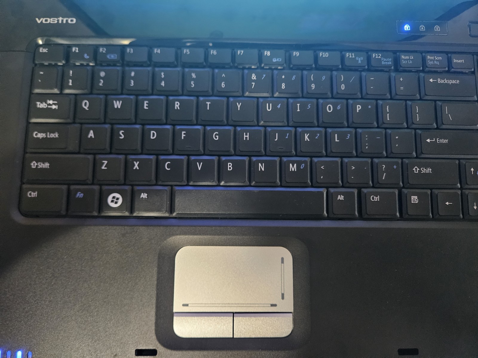 Dell Vostro A860 15.6″ Intel Celeron 2.13GHz 4GB RAM 160GB HDD w/ AC Win10