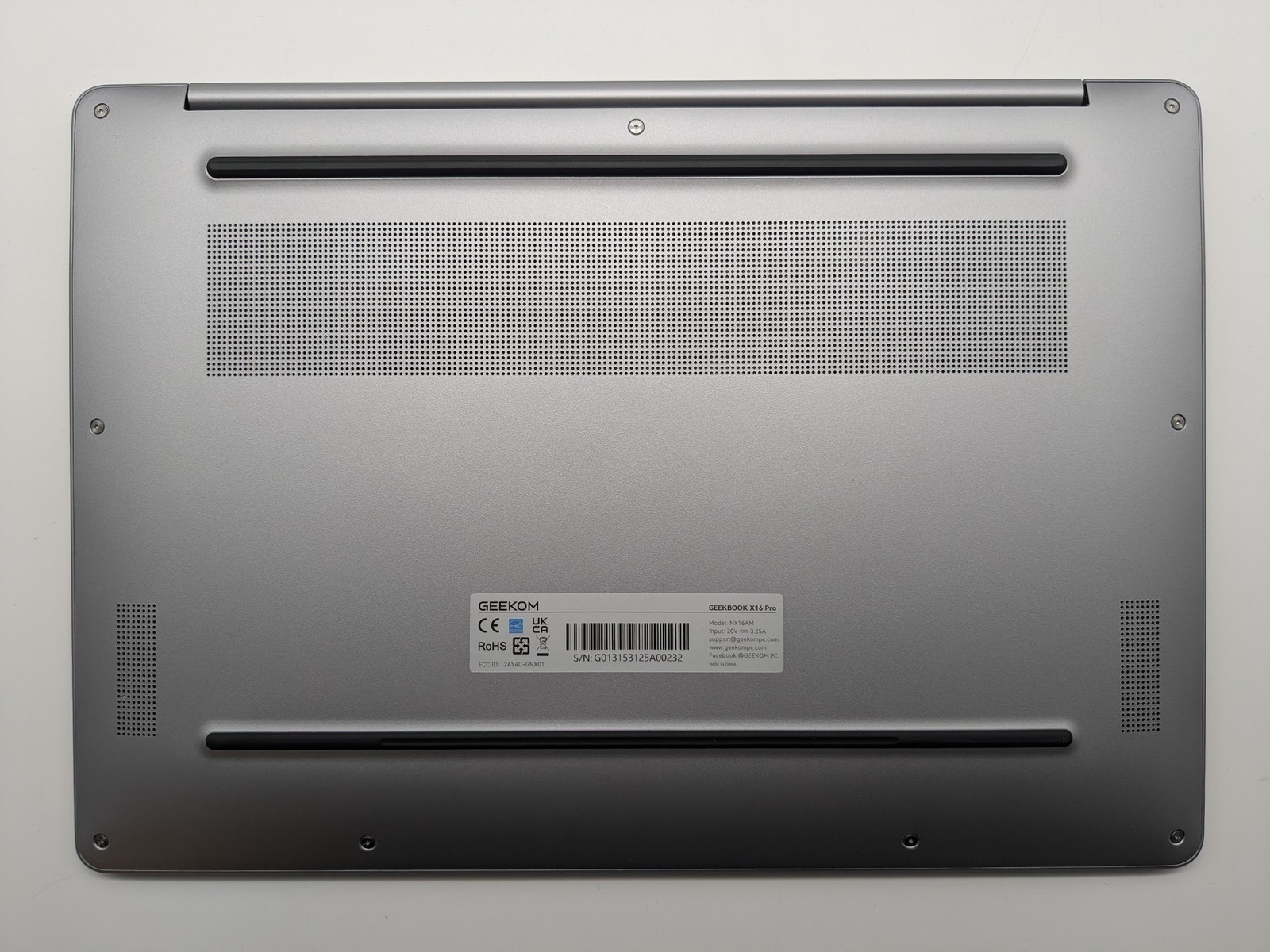 GEEKOM GeekBook X16 Pro 16″ Laptop Ultra 9 185H 32GB RAM 2TB SSD Win 11