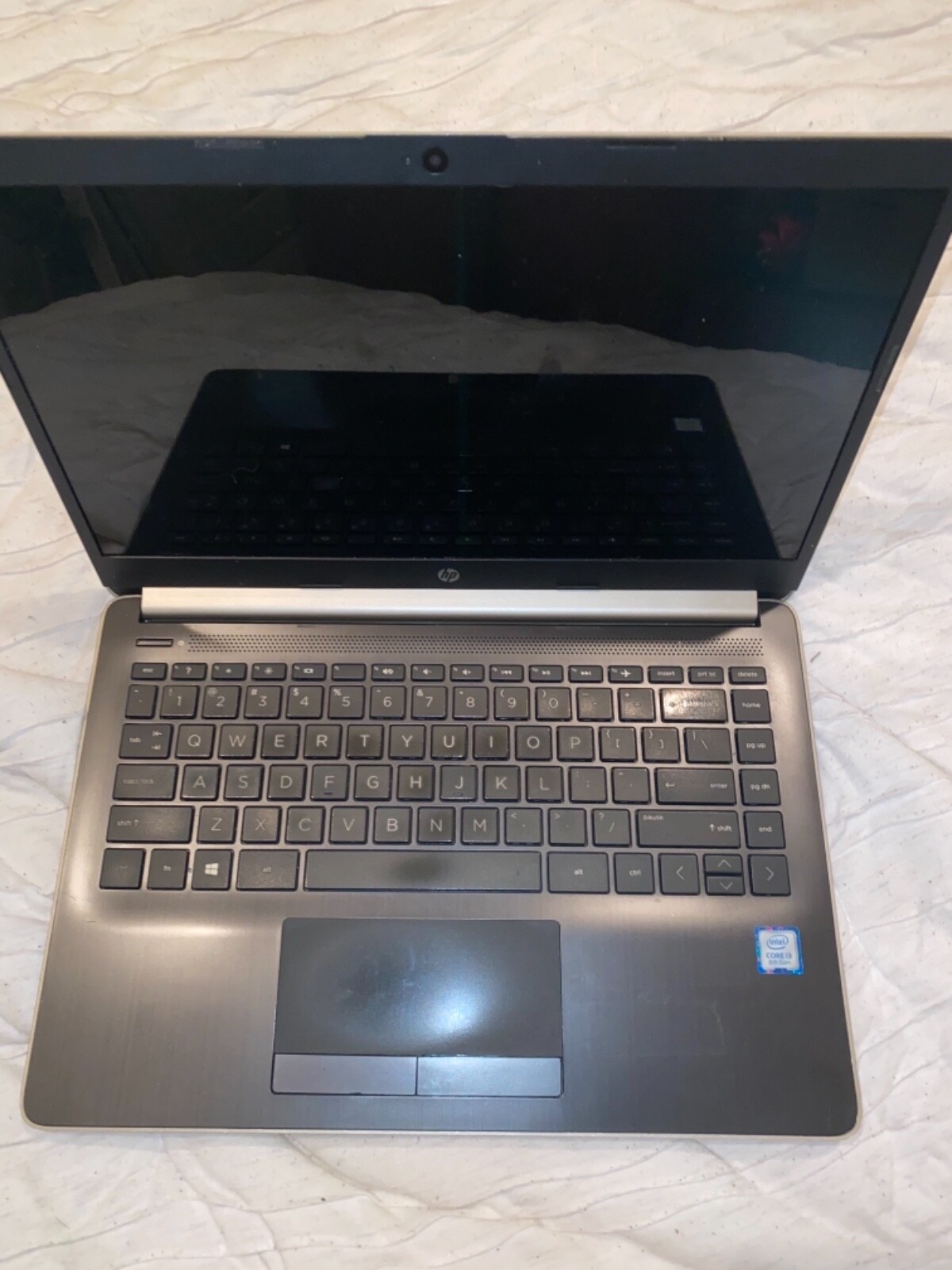 Gently used HP 14″ Laptop in Pale Gold