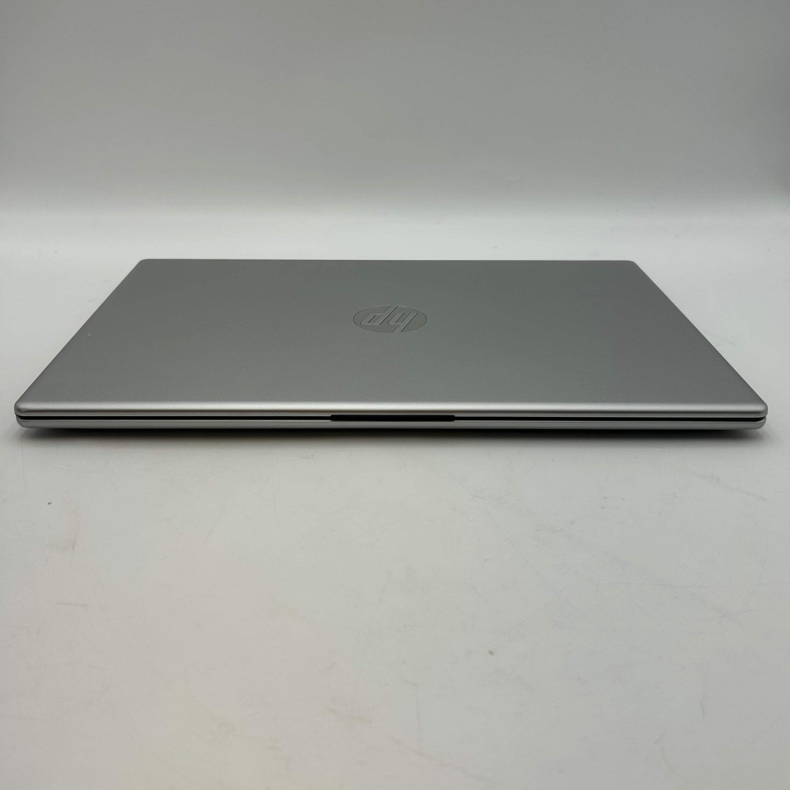 HP 15.6″ Laptop AMD Ryzen 3 7320U 8GB RAM 256GB SSD 15-FC0399NR