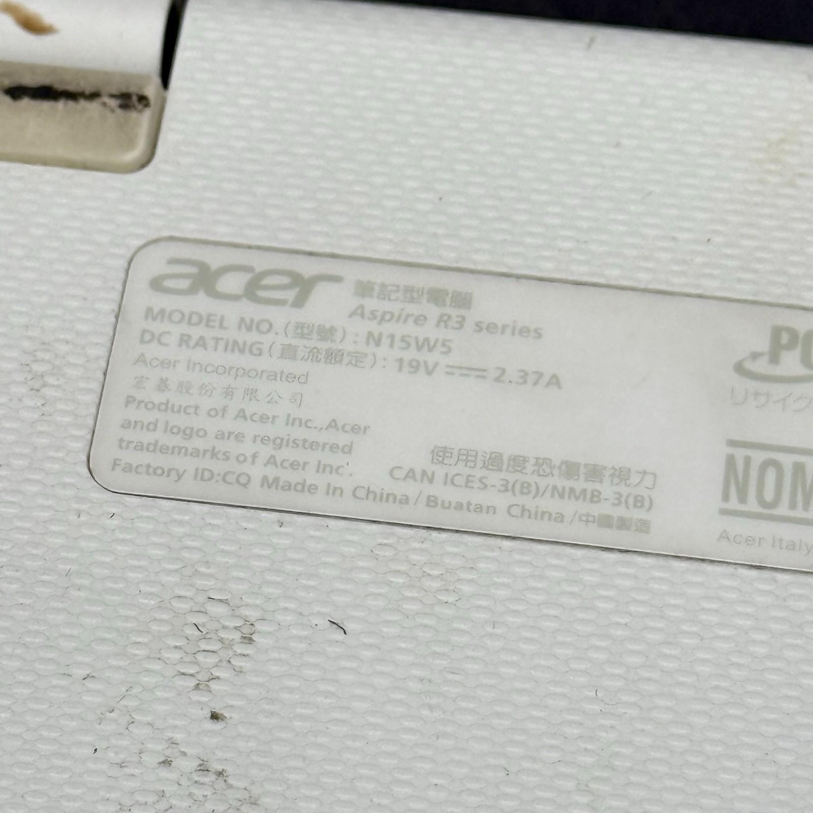Acer Aspire 11.6″ Touch Screen R3 Series Model N15W5 Note Book Laptop White