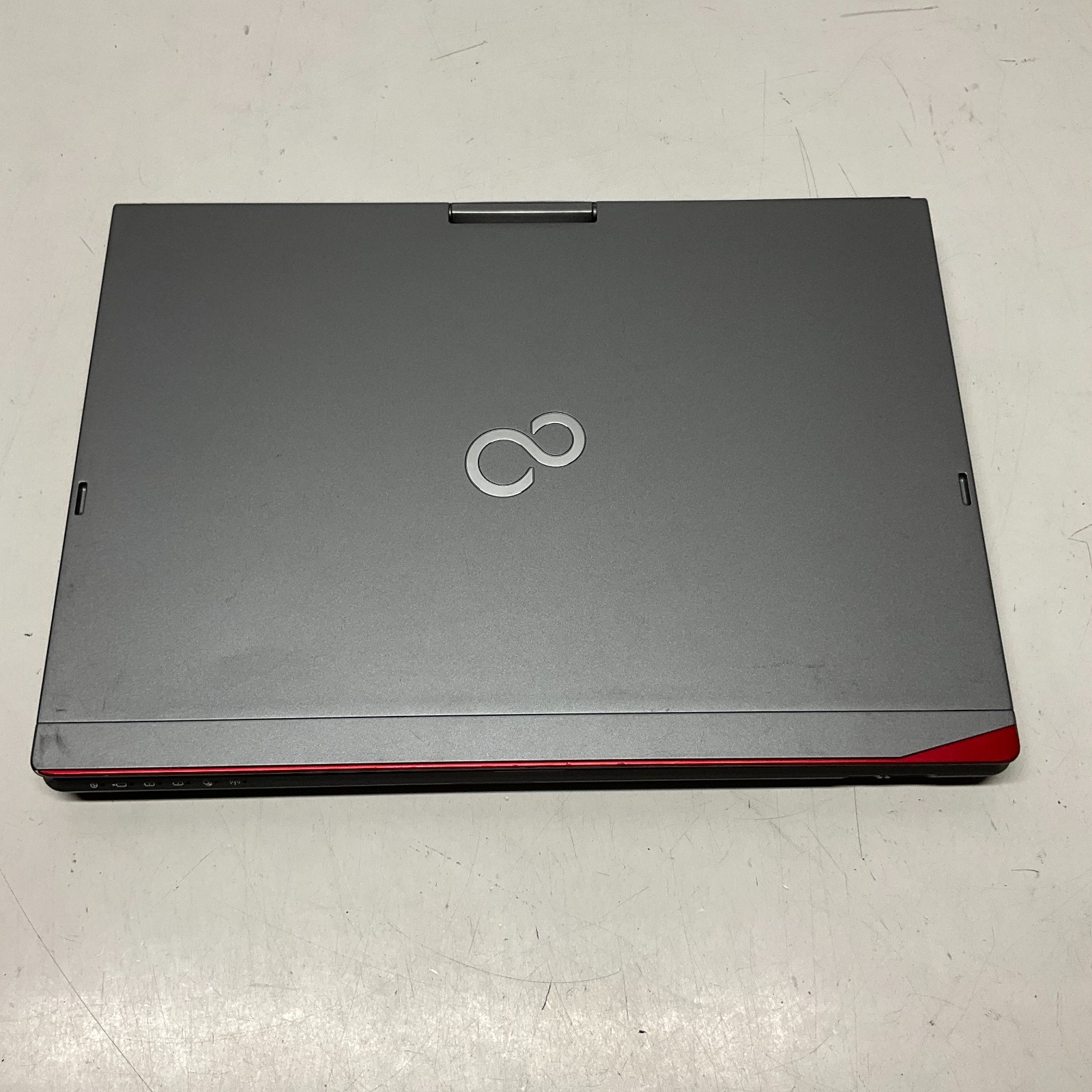 Fujitsu Lifebook T725 13.3” Laptop Intel Core i5-5200U @ 2.20 GHz 8GB BIOS READ