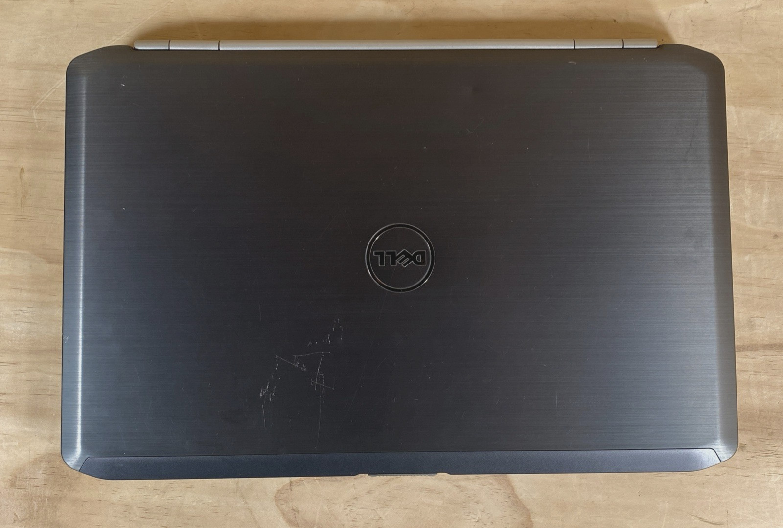 Dell Latitude E5520 15.6 i5-2510M 2.3 8GB RAM 500GB HDD Windows 10 Pro/ bad Bat