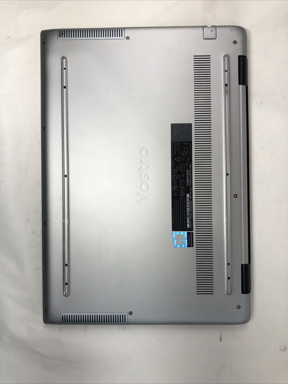 Dell Vostro 5490, Intel Core i7-10510U, Nvidia MX250, 16GB RAM, 512GB SSD, W11
