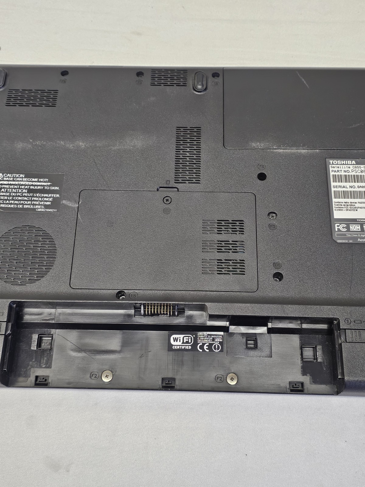 Toshiba Satellite C655-S5049 Laptop – Intel Celeron 900 – 2GB RAM – Parts – READ