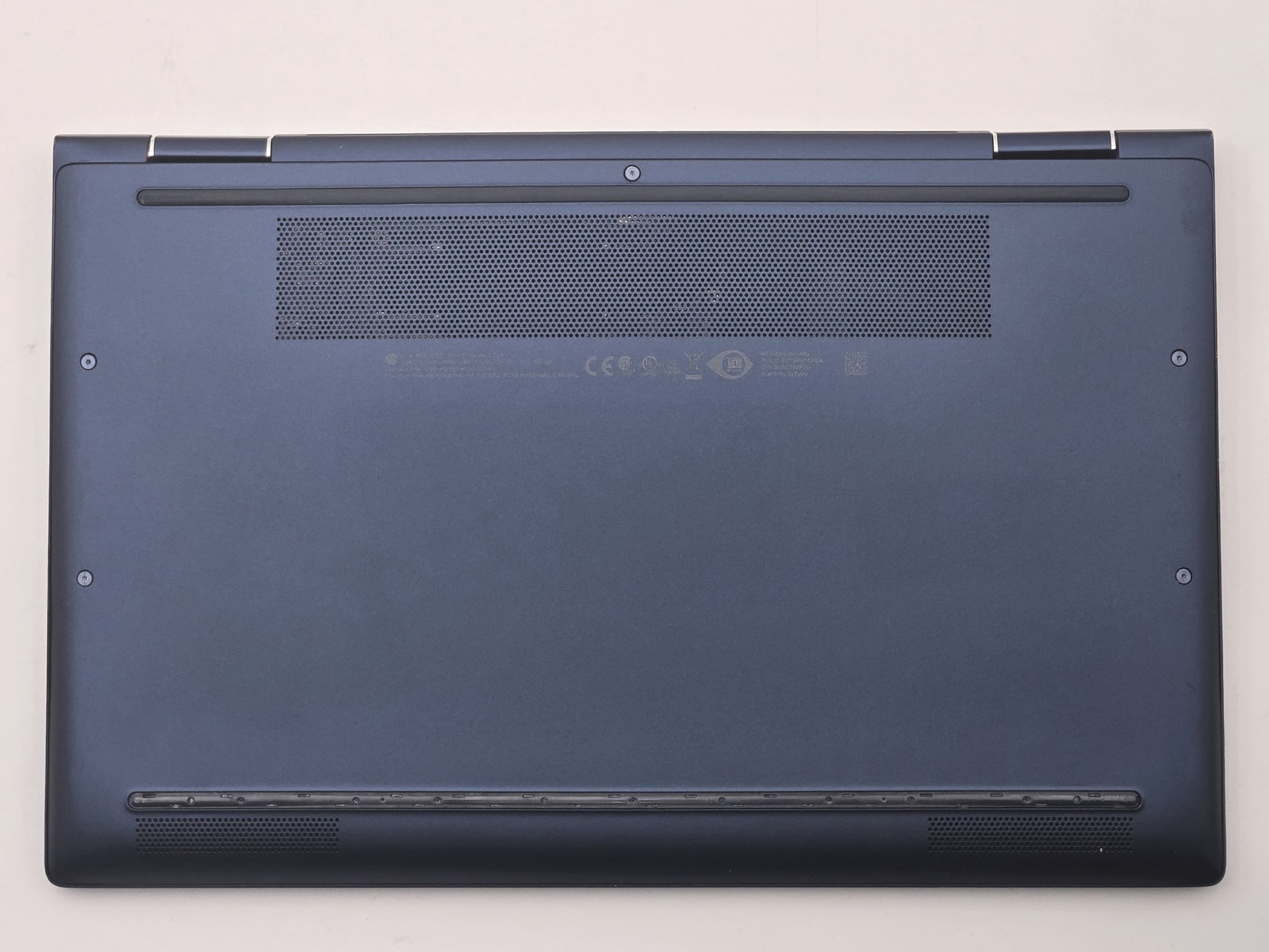 HP Elite Dragonfly 2-in-1 13″ FHD Touch I7-8665U 512GB 16GB W11P Backlit FPR