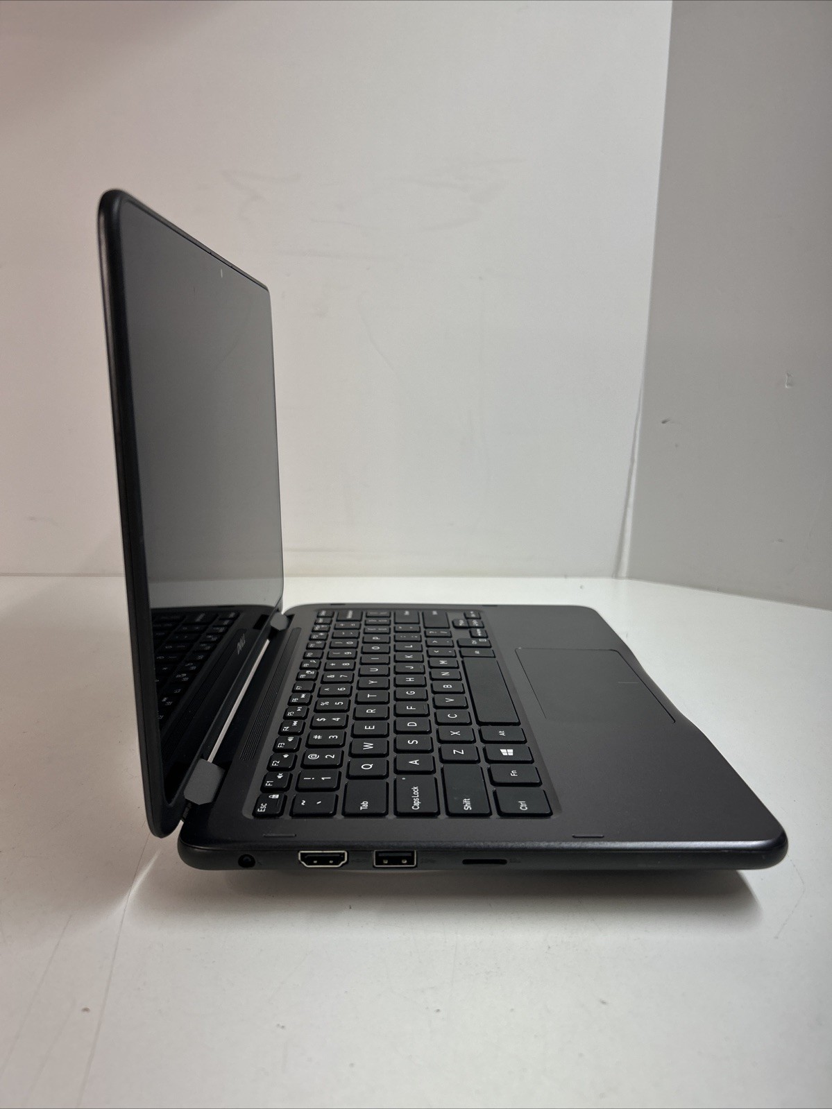 Dell Inspiron 3185 Touch Convertible PC AMD A6-9220e 32GB eMMc 8GB RAM W10P