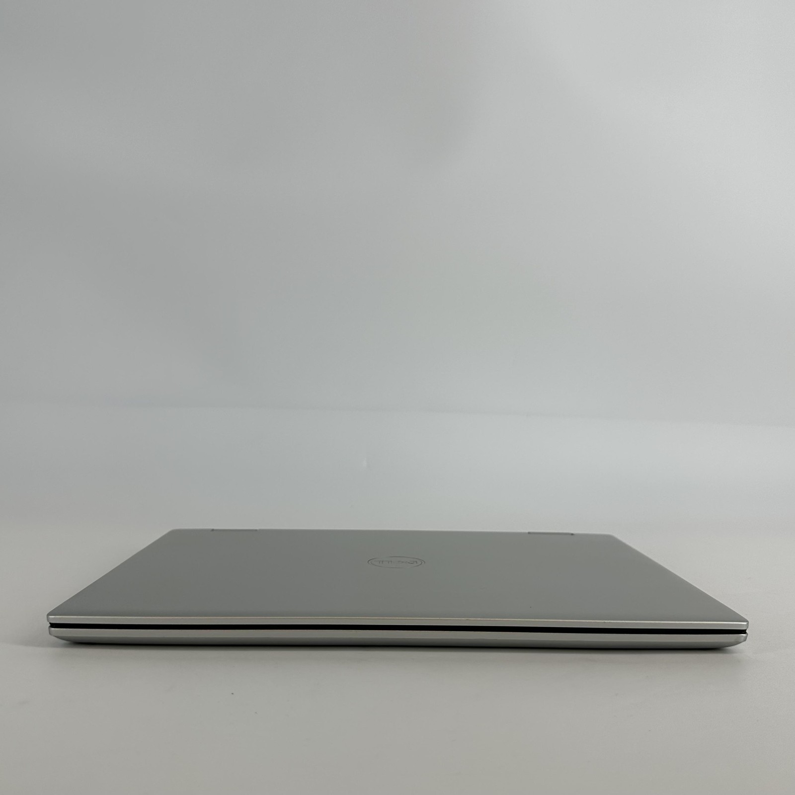 Dell Inspiron 7420 (2-in-1) 14 Silver FHD+ 1.7 GHz i7-1255U 16GB 512GB SSD Good