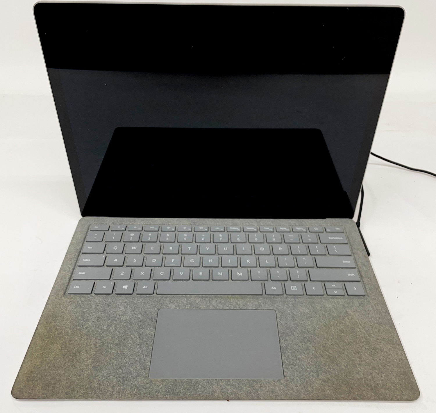 Microsoft Surface Laptop 2 Core i5 8350U @ 1.70GHz Graphics 620 8GB DDR3
