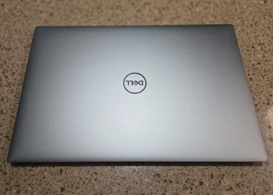 Dell Precision 5570 i7-12800H 32GB RAM 1TB SSD RTX A1000 UHD+ Touch Win 11 Pro