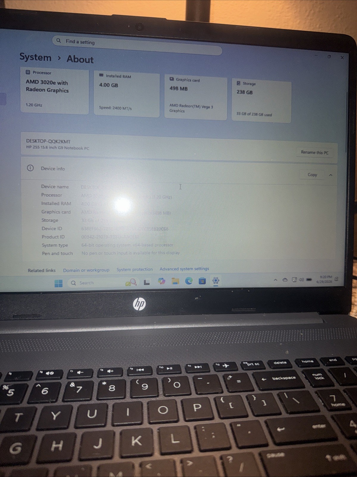 HP 255 G8 Laptop – AMD 3020e Radeon Graphics – 4GB RAM – 128GB SSD