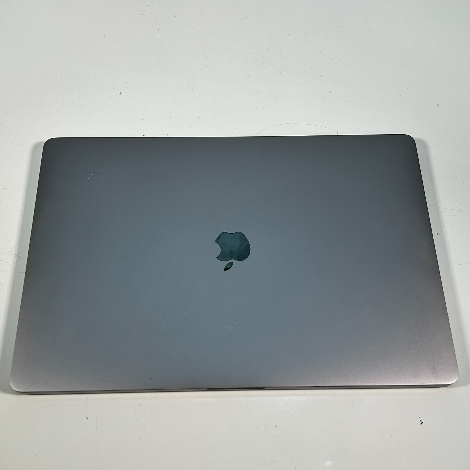 Apple MacBook Pro A2141 i7-9750H 2.6GHz 16GB RAM 512GB NVMe Sonoma 14.8.7 Used