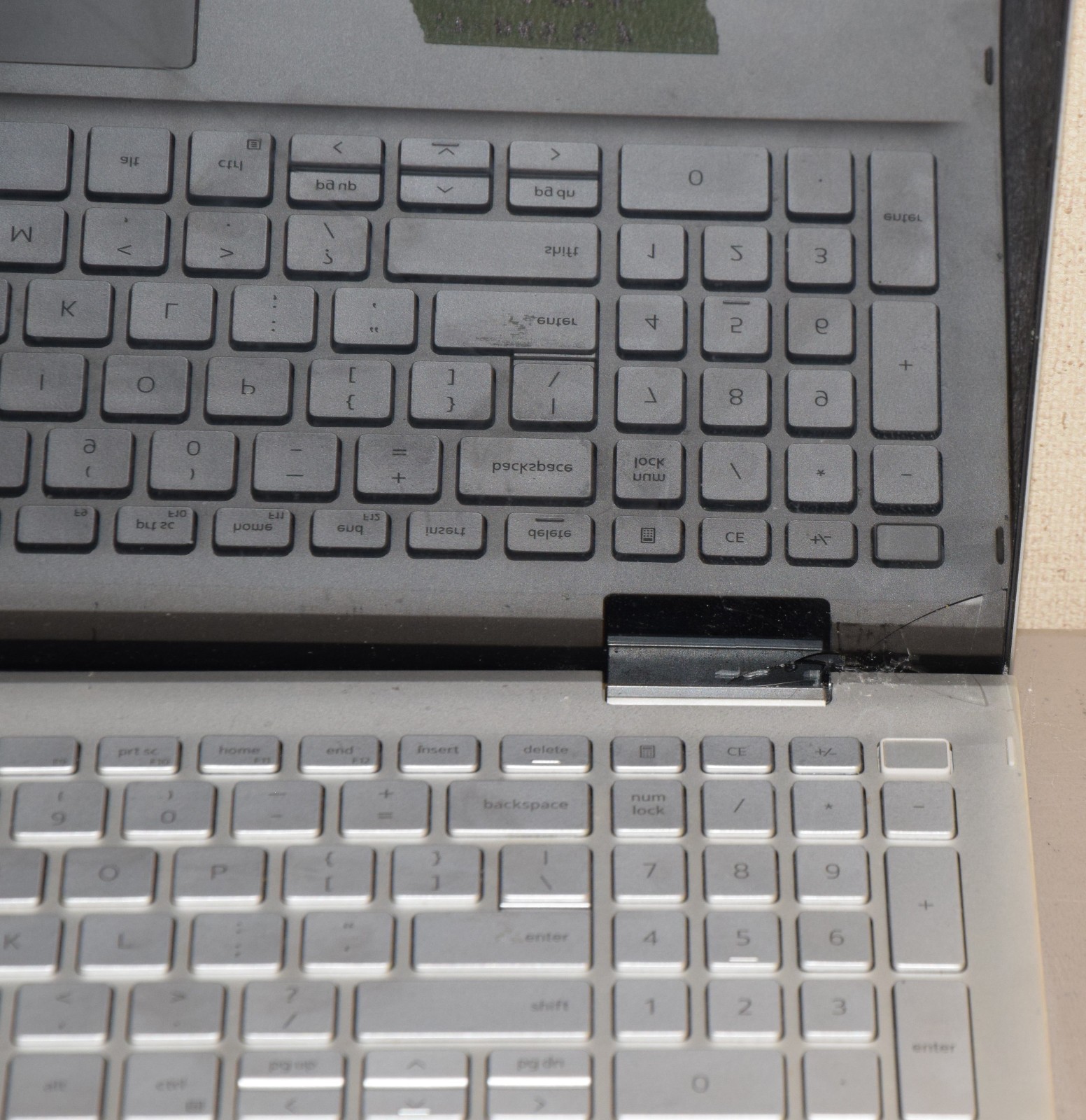 Damaged Cracked Screen Dell Inspiron 7506 2 in 1 15.6″ Laptop Intel i7-1165G7