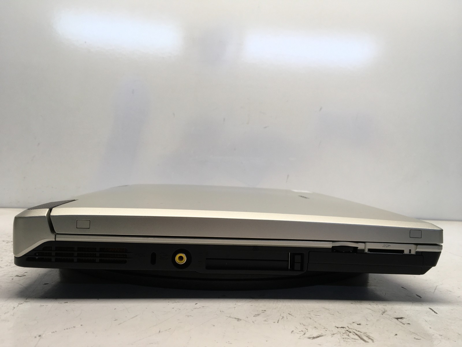 Toshiba Tecra S1 Intel Pentium M 1.4GHz 512 MB NO HDD