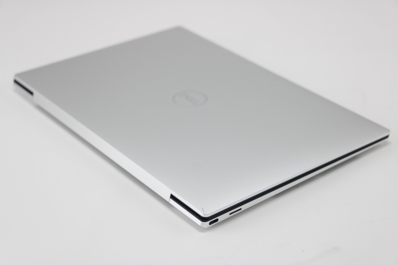 Dell XPS 13 9310 *2.90GHz i7-1195G7/ 16GB RAM/ 512GB SSD* 82% Battery w/Charger
